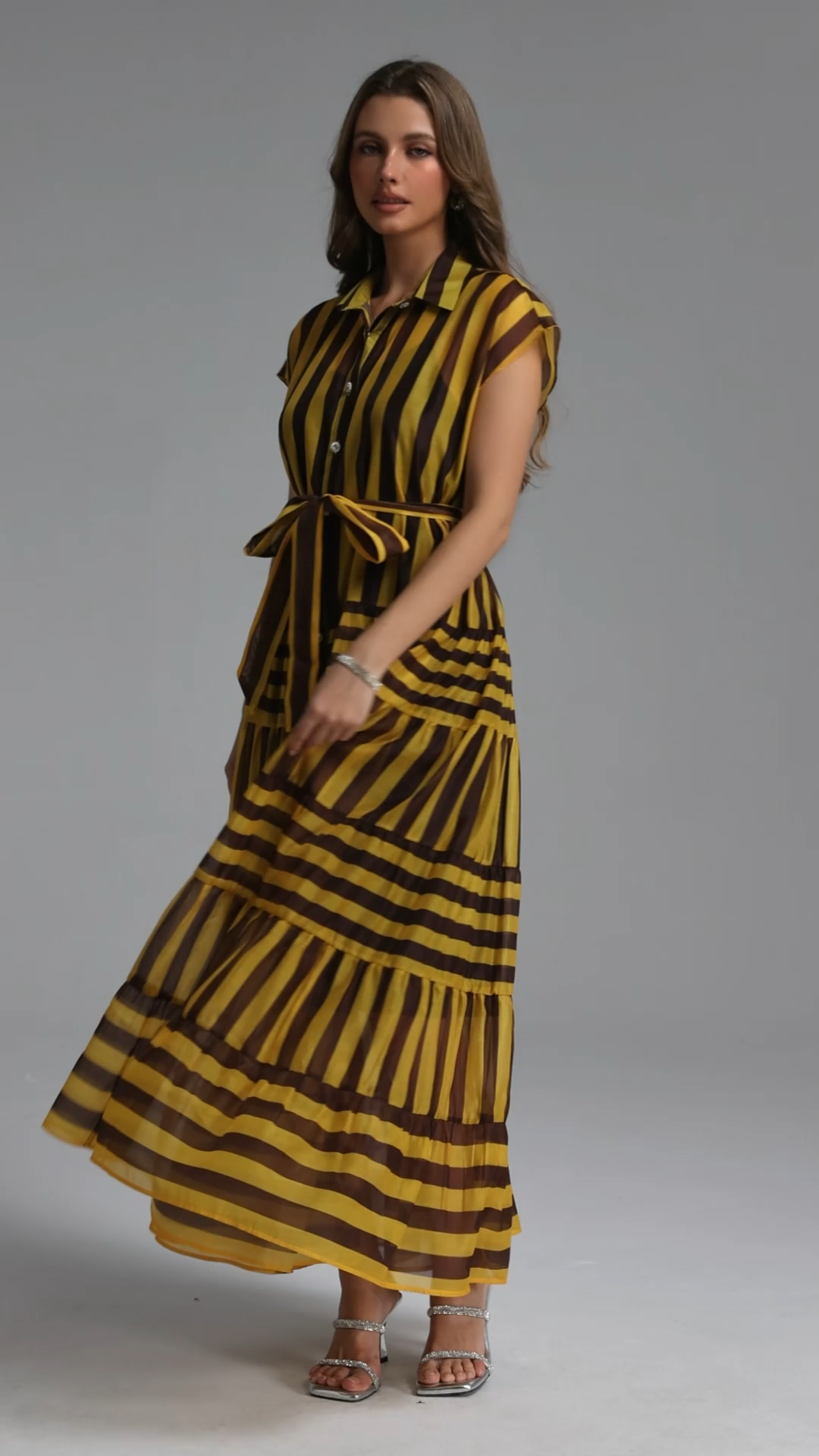 Vioky Resort Flowy Sleeveless Woven Maxi Dress