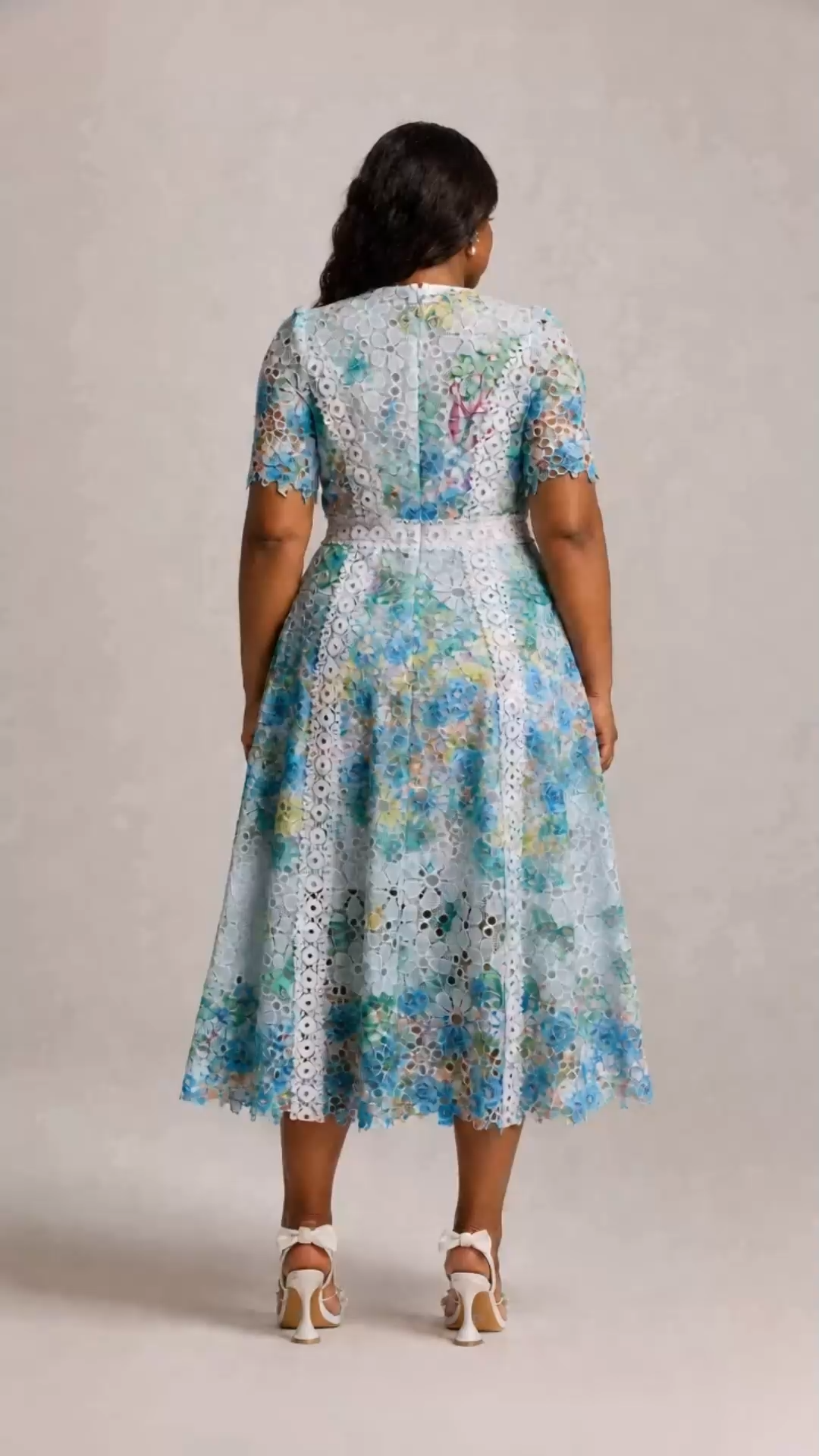 Pillose Resort Cinched Round Neck Short Sleeve Floral Print Lace Green Maxi Dress