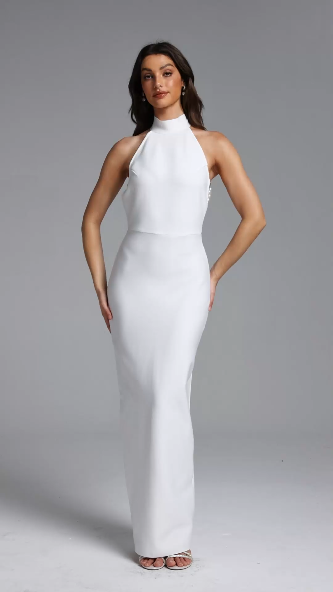 Eanna Romantic Contour Halter Open Back Pearl Chain Bow Maxi Dress