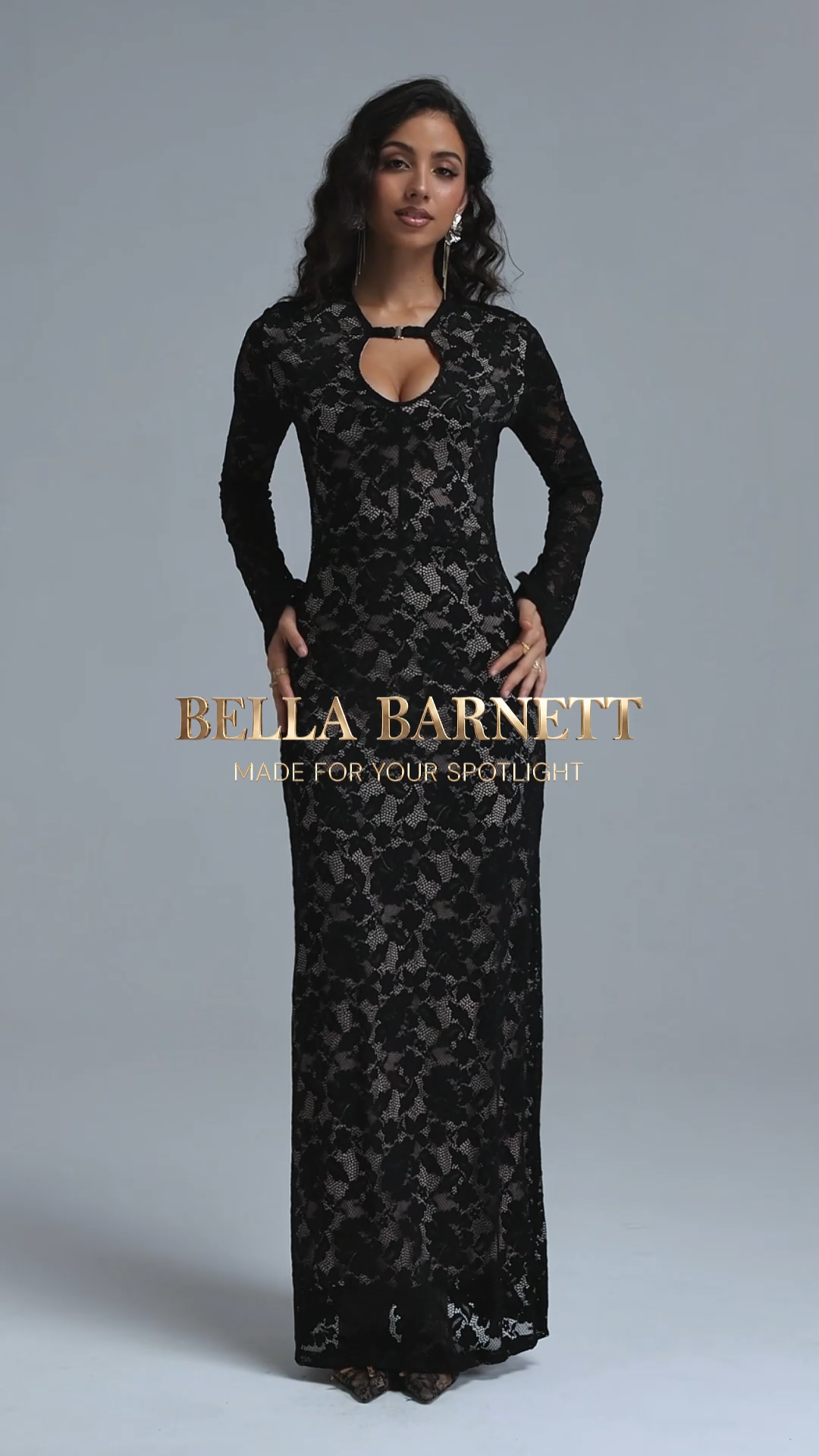 Yahir Vintage Contour Long Sleeve Floral Lace Maxi Dress