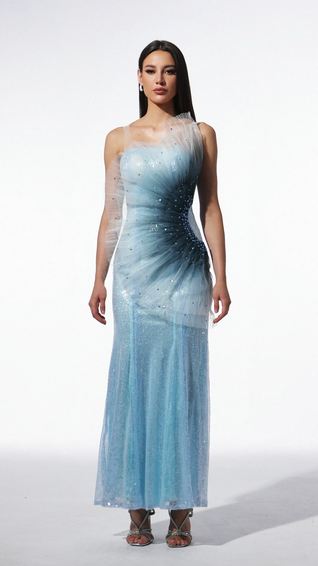 Kiwis Sleeveless Fish Tail Sequins Maxi Dress