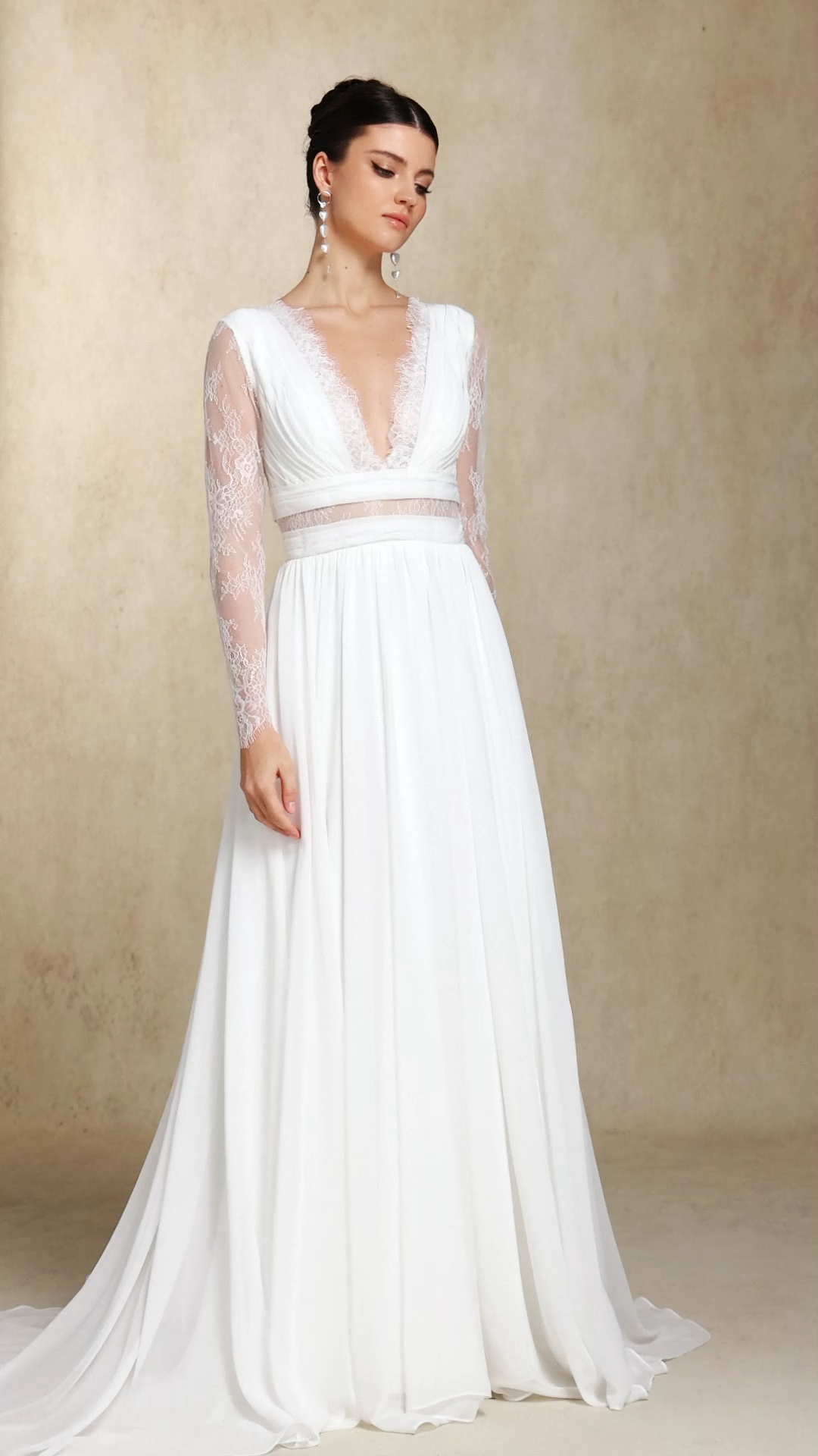 Ezra V-neck Long sleeves Lace maxi wedding dress