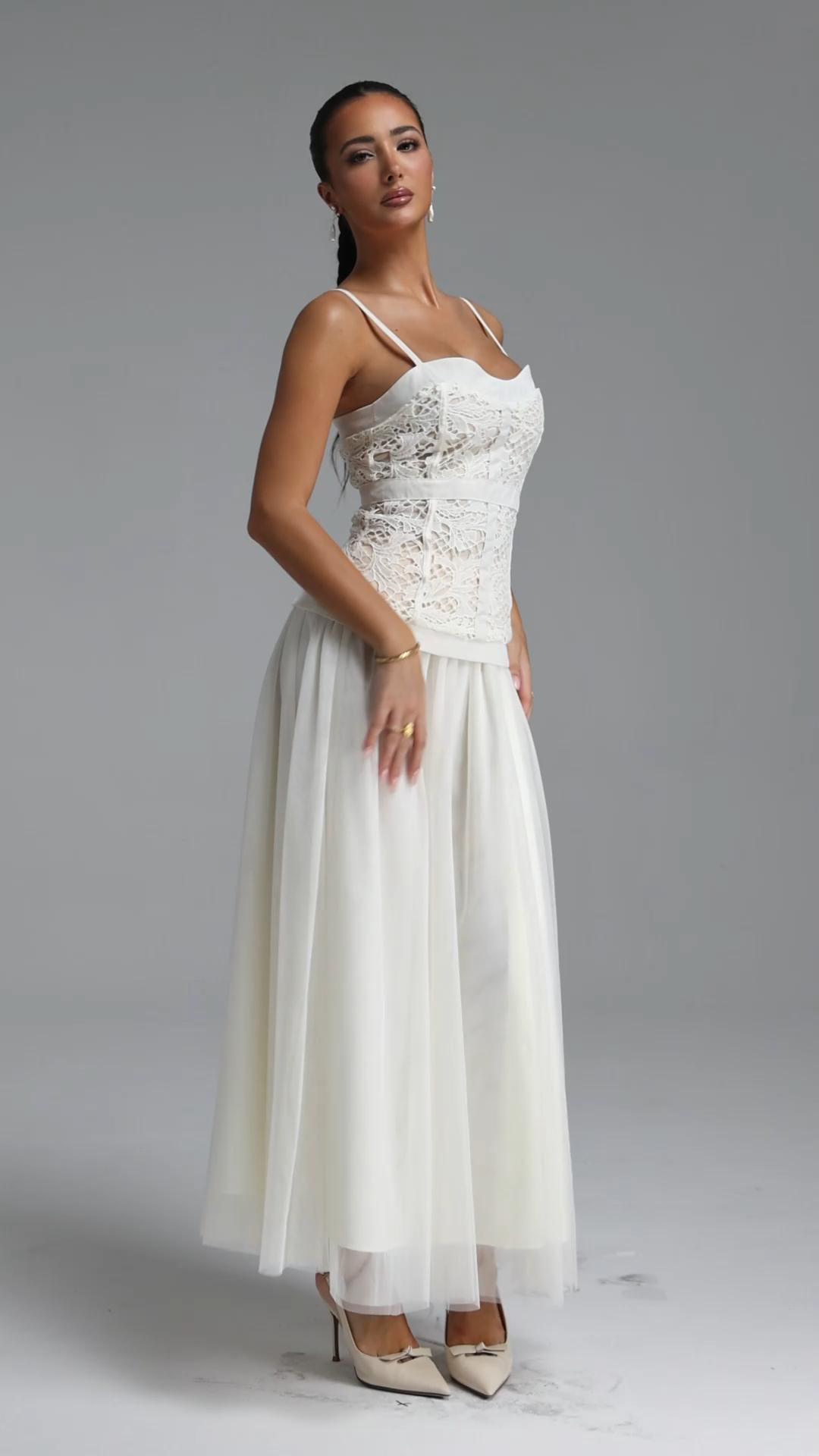 Yuyo Elegant Cinched Spaghetti Strap Floral Lace Trimmed Tulle Top and Skirt Two Piece Set