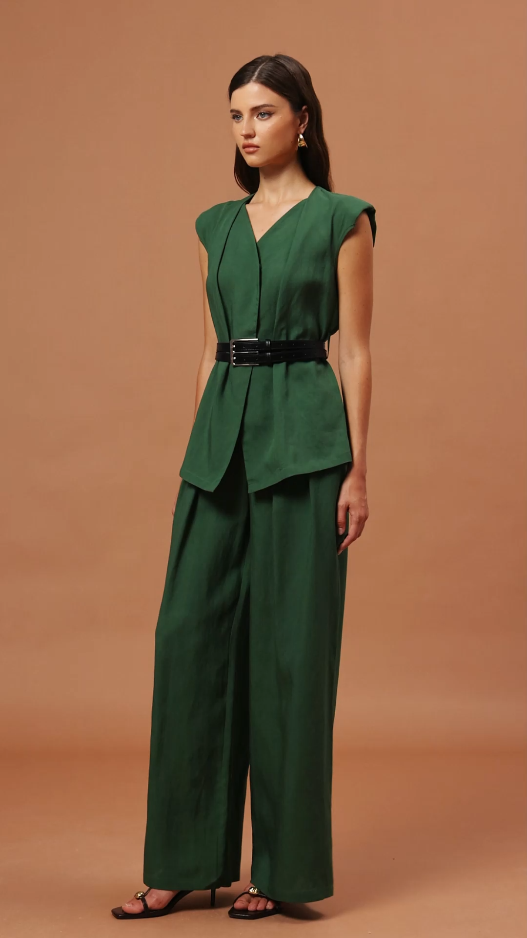 Jenn V-Neck Sleeveless Top And Pants Two-Piece Set