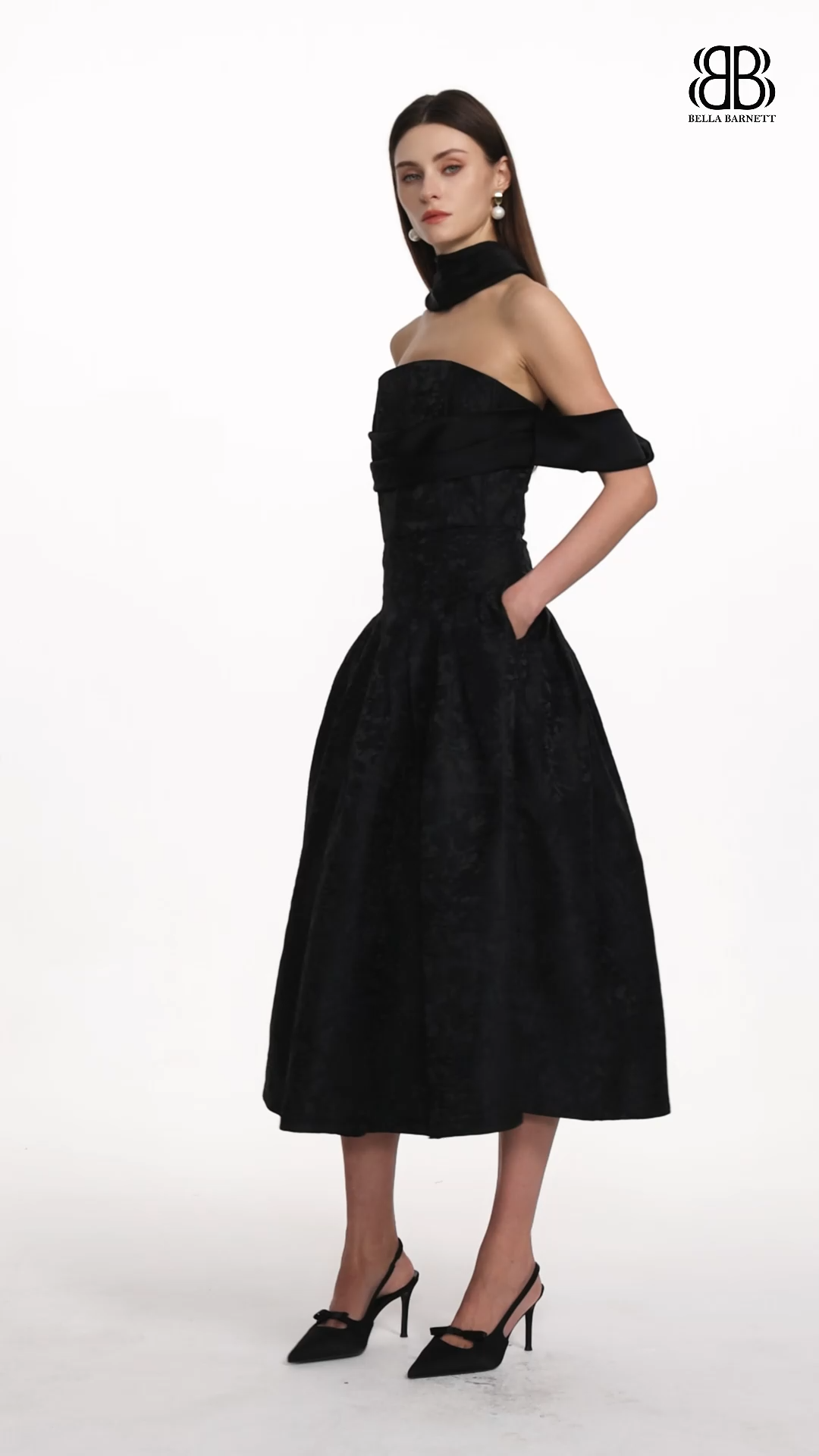 Nancy Elegant Tailored Off Shoulder Pleated Floral Maxi Dress