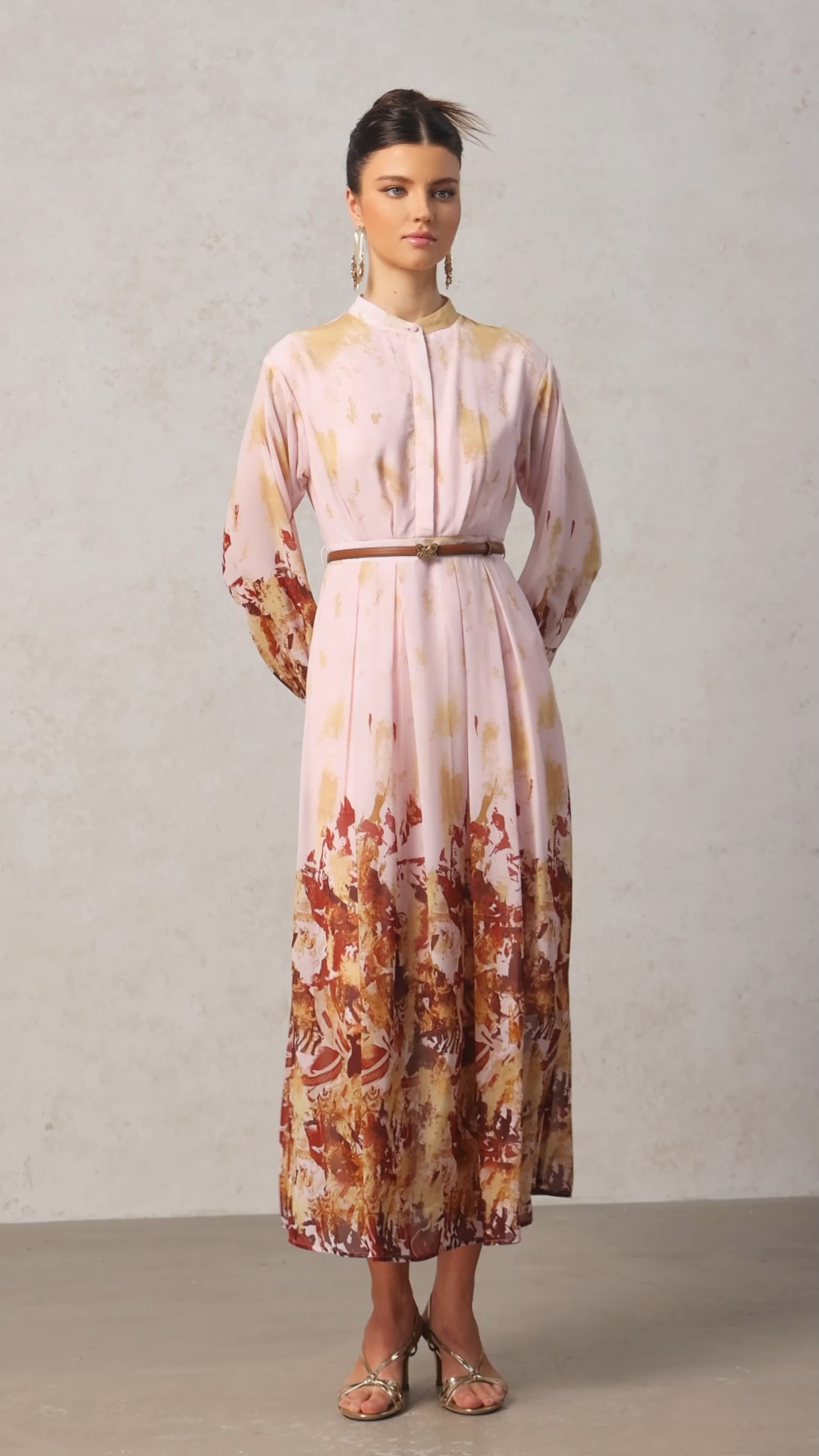 Temaie Long Sleeves Floral Printed Maxi Dress