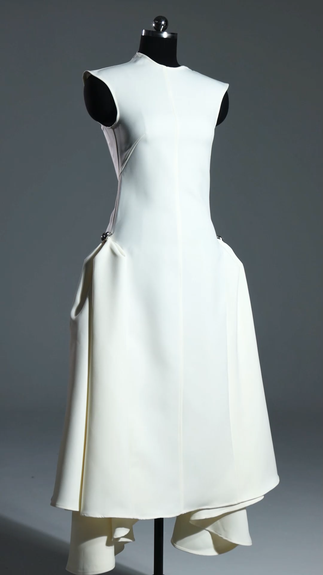 Paca Choker Sleeveless Maxi Dress