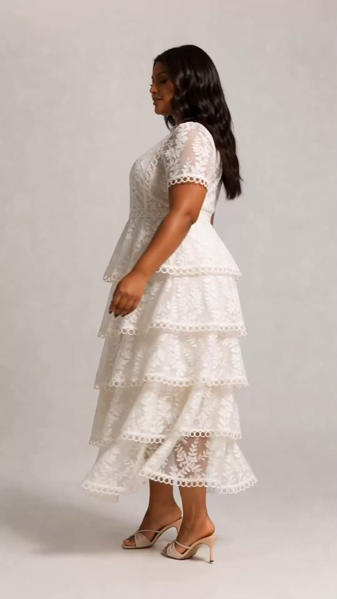 Yedda Resort Flowy Round Neck Short Sleeve Floral Embroidered Woven Maxi Dress