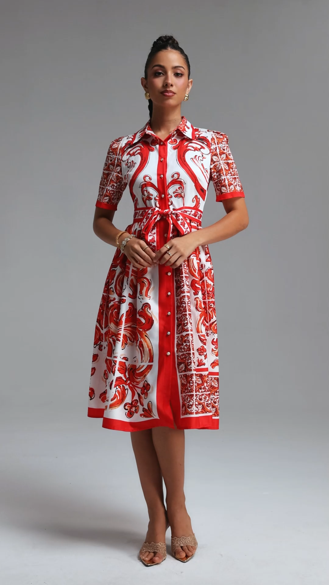 Okama Romantic Flowy Short Sleeve Floral Print Woven Midi Dress