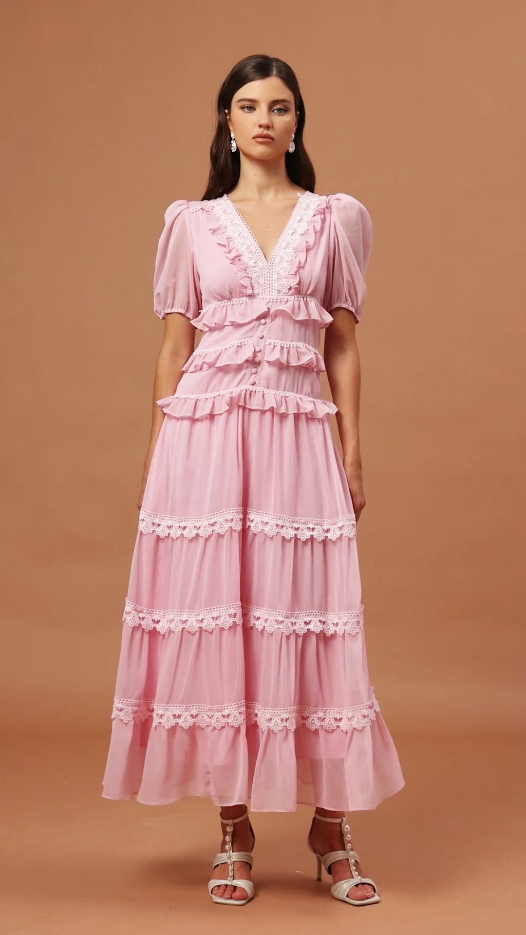 Jye V-Neck Puff Sleeves Folds Lace Maxi Dress