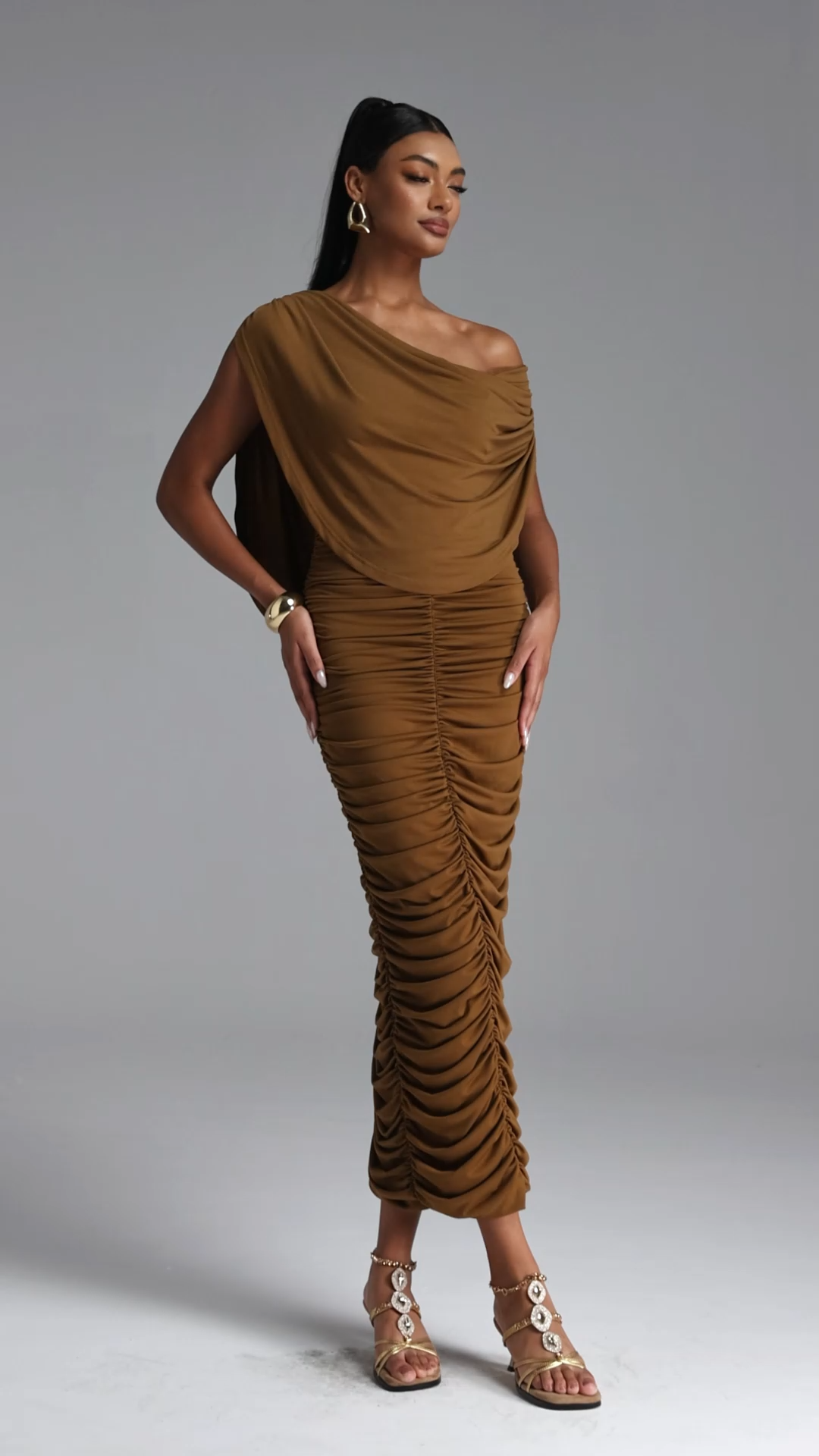 Nahla Chic Contour Cowl Neck Ruched Maxi Dress