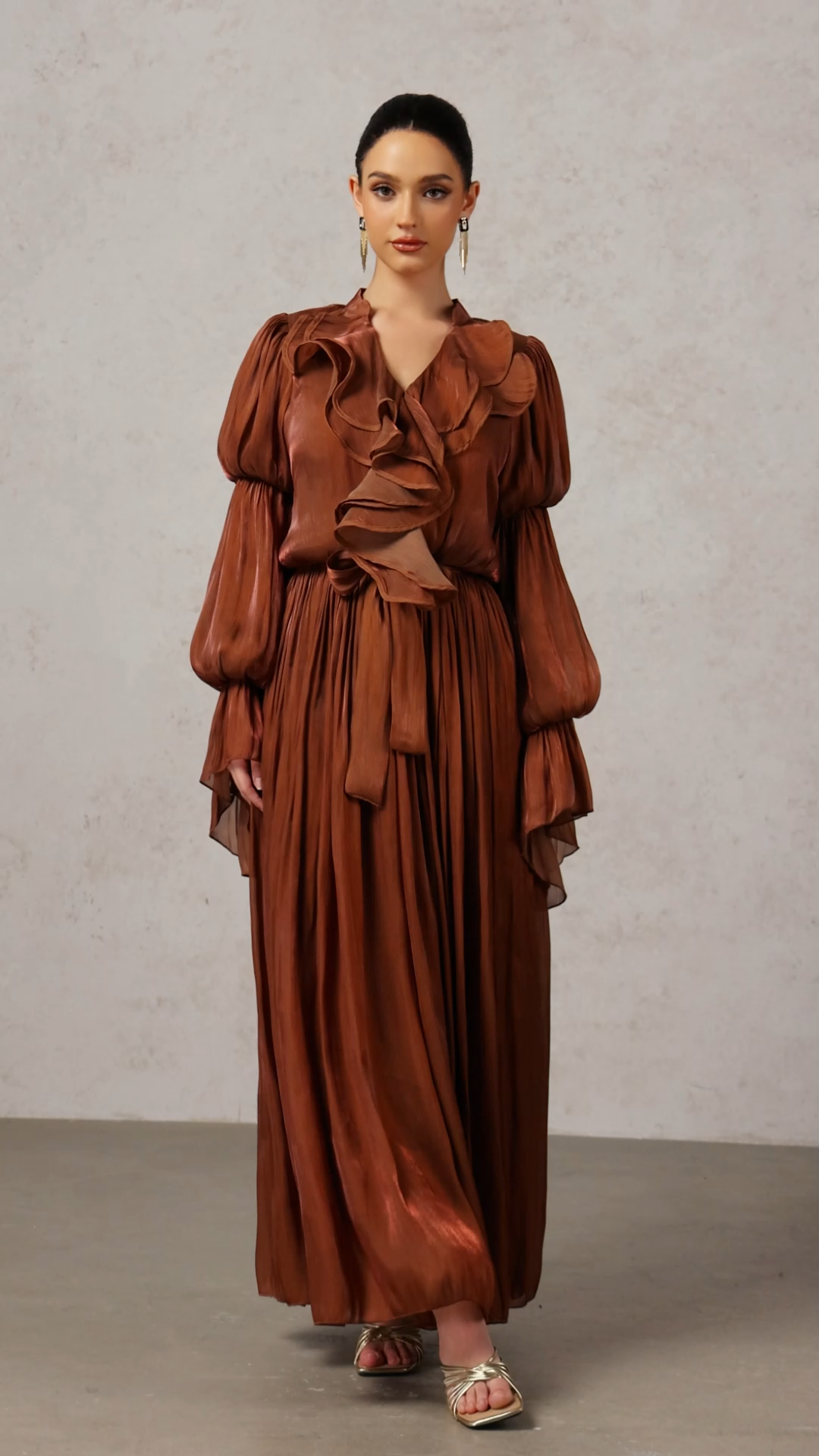 Ona Long Sleeves Folds Brown Maxi Dress