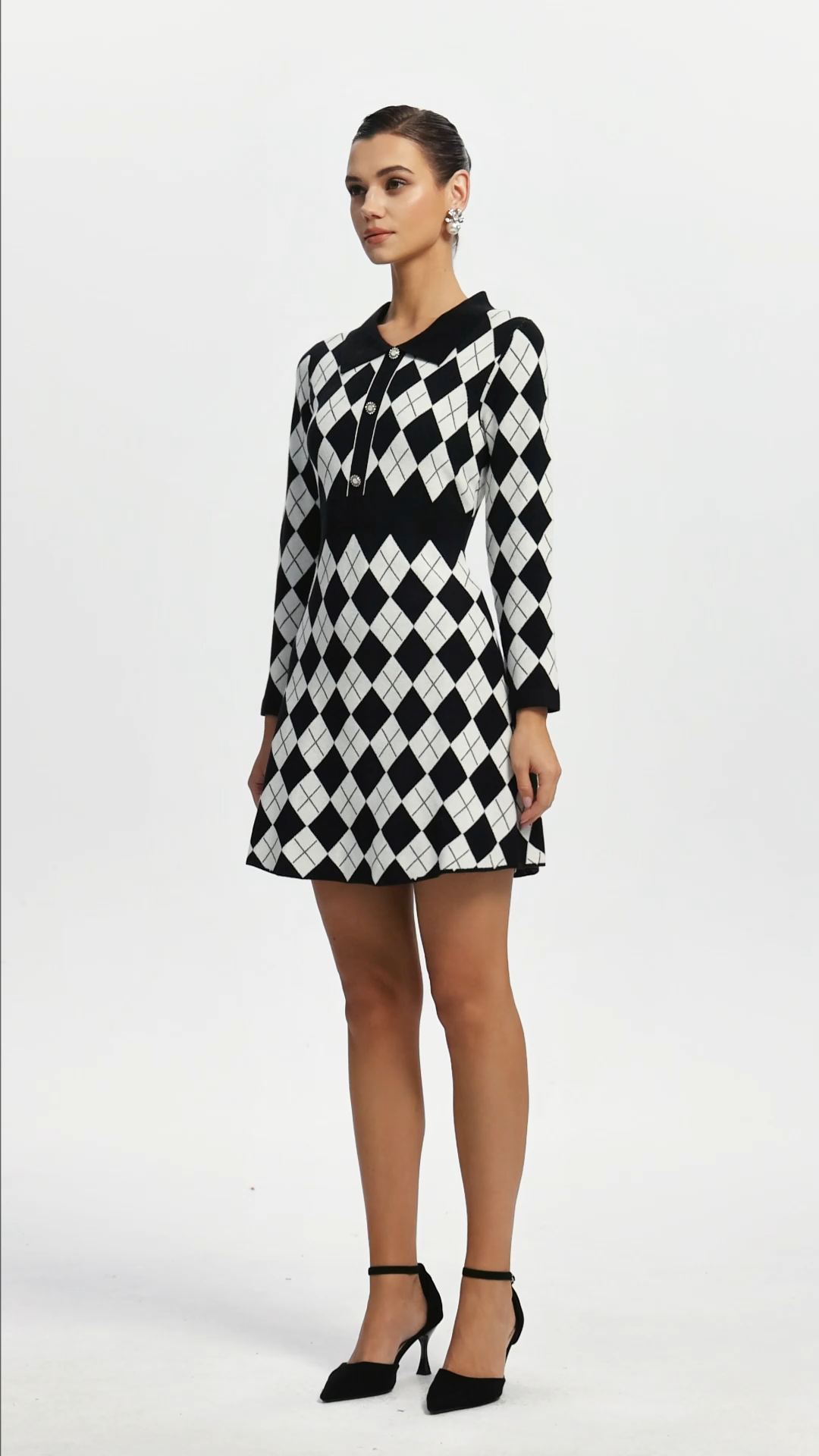 Deirdre Elegant Contour Long Sleeve Argyle Knit Mini Dress