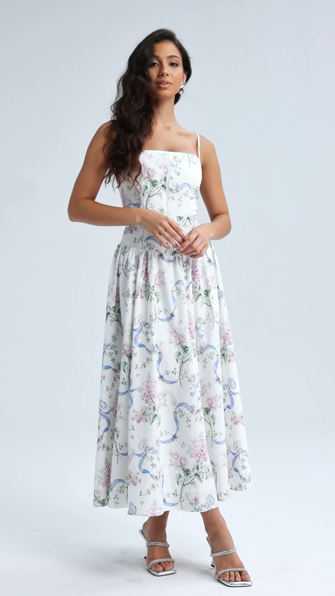 lacai Romantic Tailored Sleeveless Floral Print Woven Maxi Dress