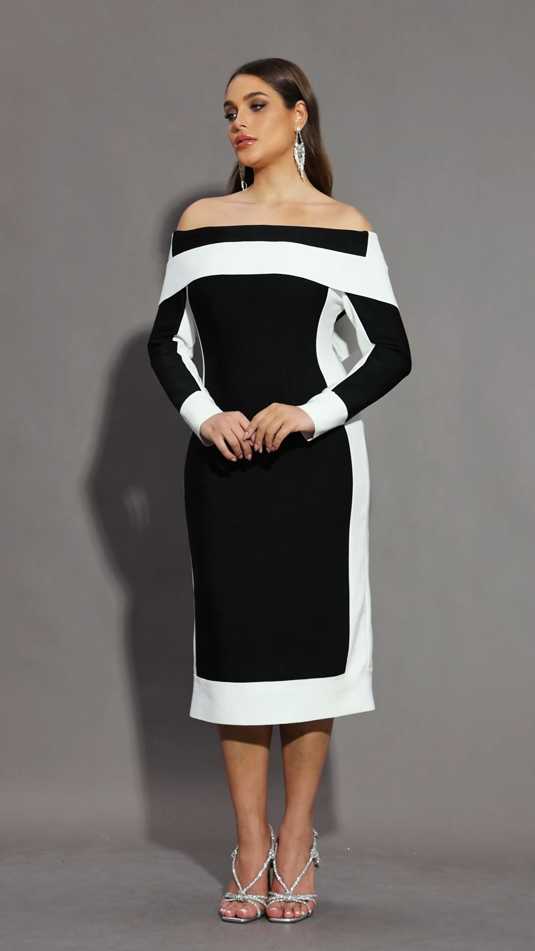 Mattey Off-The-Shoulder Long Sleeves Stripes Bandage Midi Dress