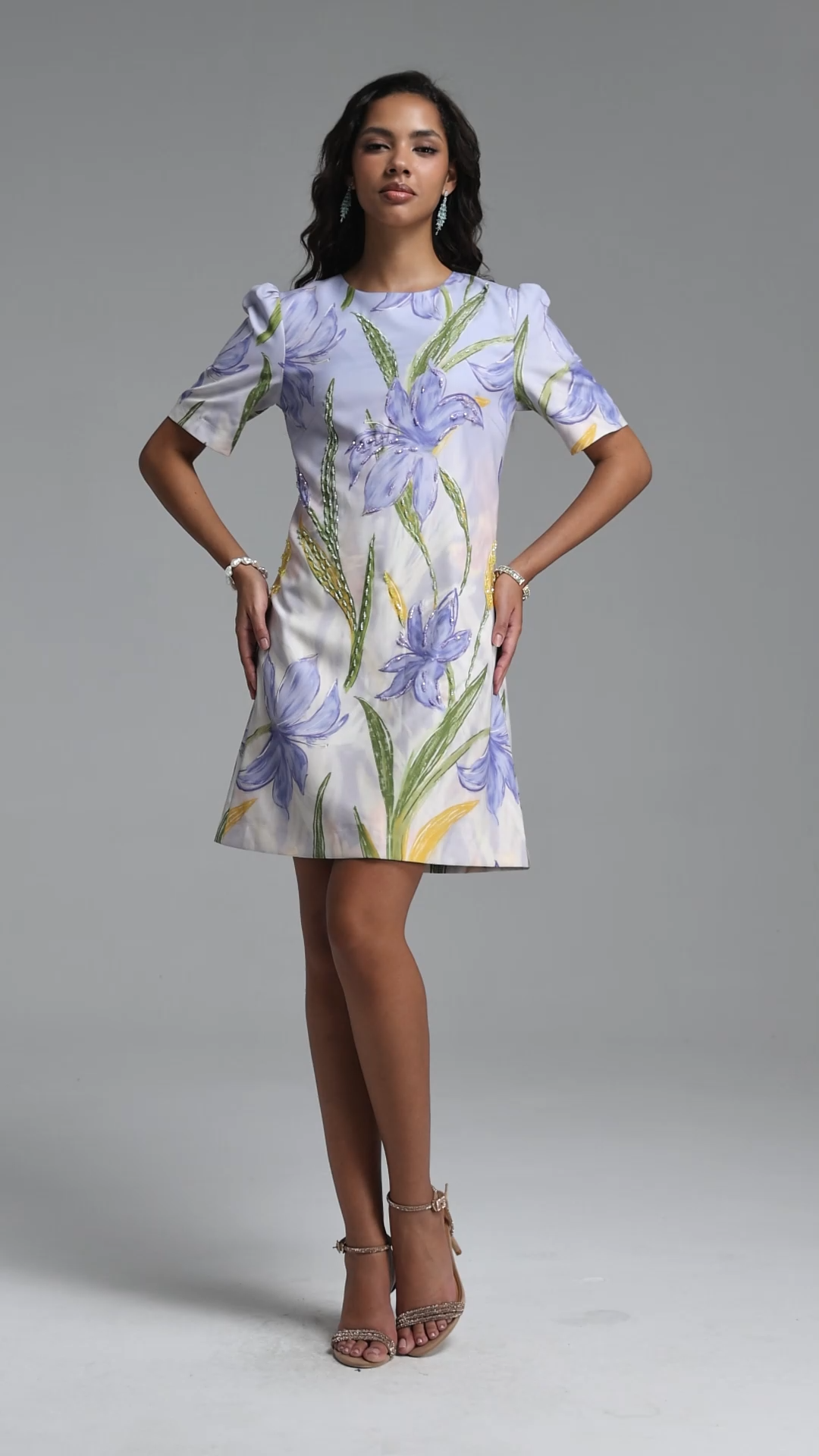 Laurel Classic Tailored Round Neck Short Sleeve Floral Print Woven Mini Dress