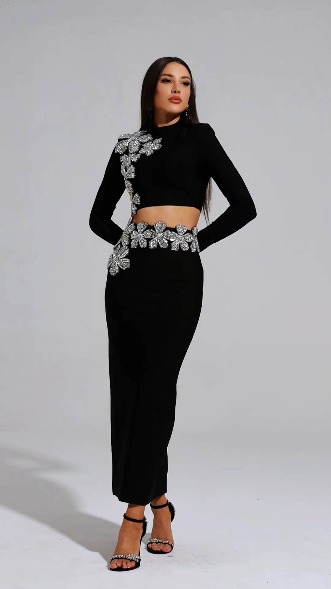 Ulama Choker Long Sleeve Diamond Flowers Bandage Maxi Two-Piece Set