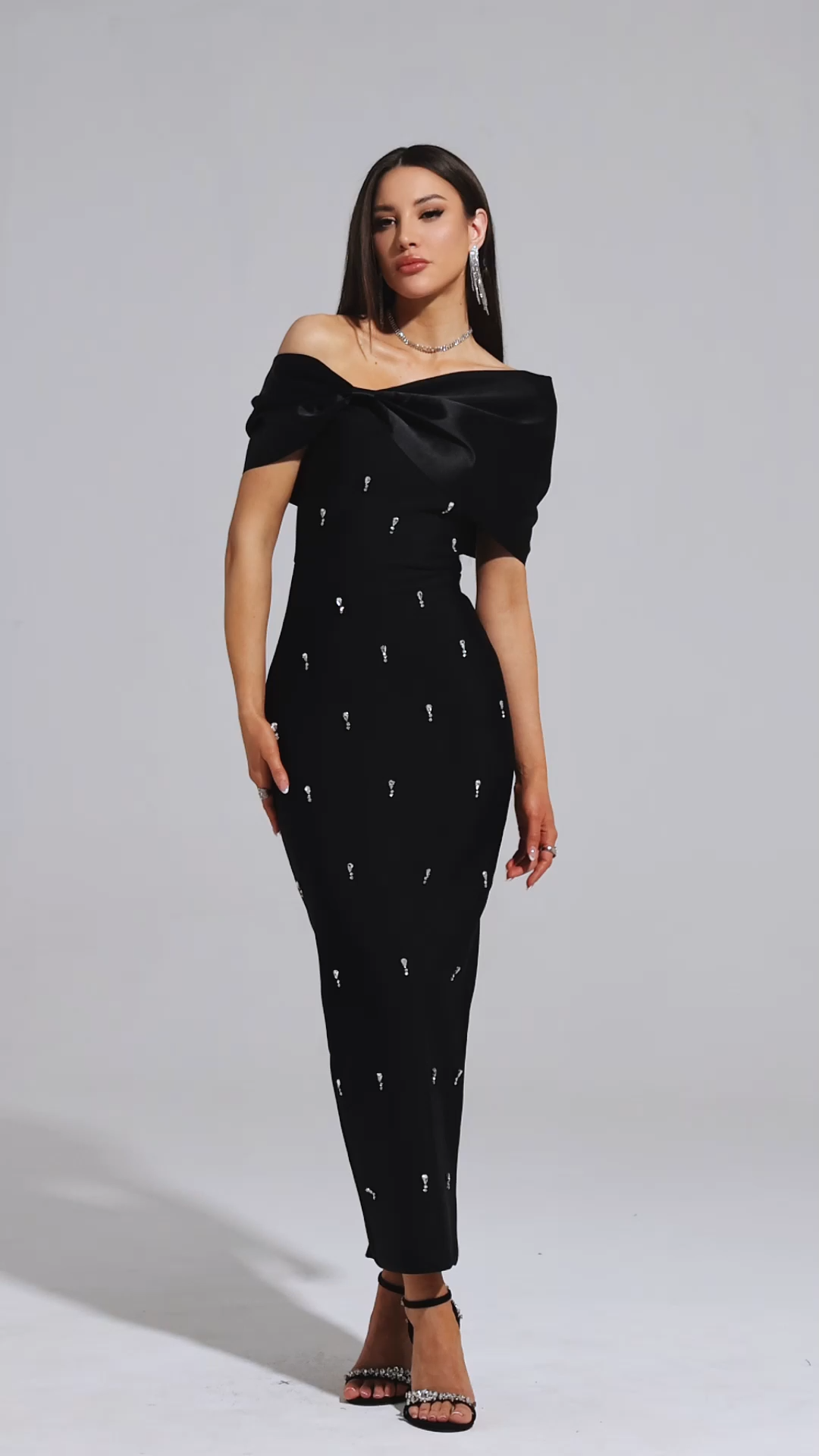 Palez Sleeveless One Shoulder Diamond Bow Bandage Maxi Dress