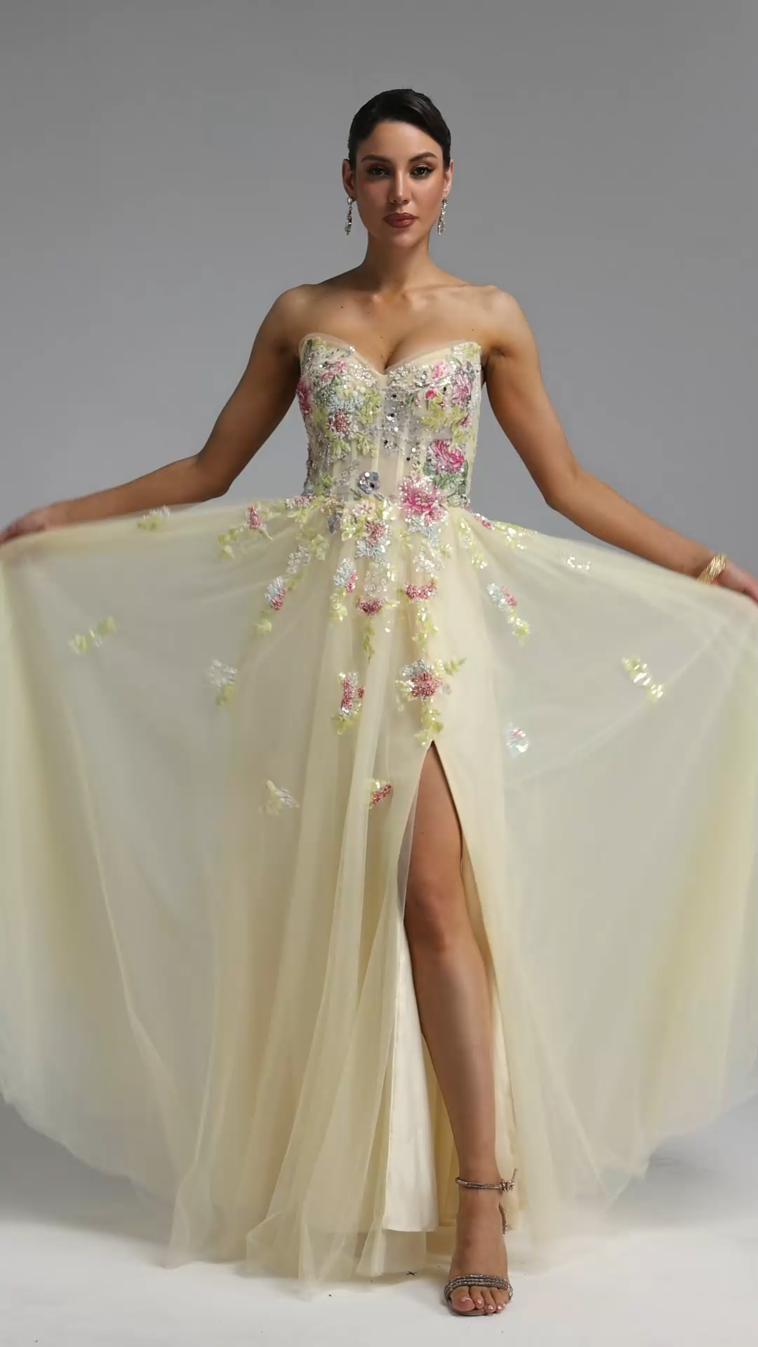 Vilane Romantic Strapless Floral Embroidery Maxi Dress