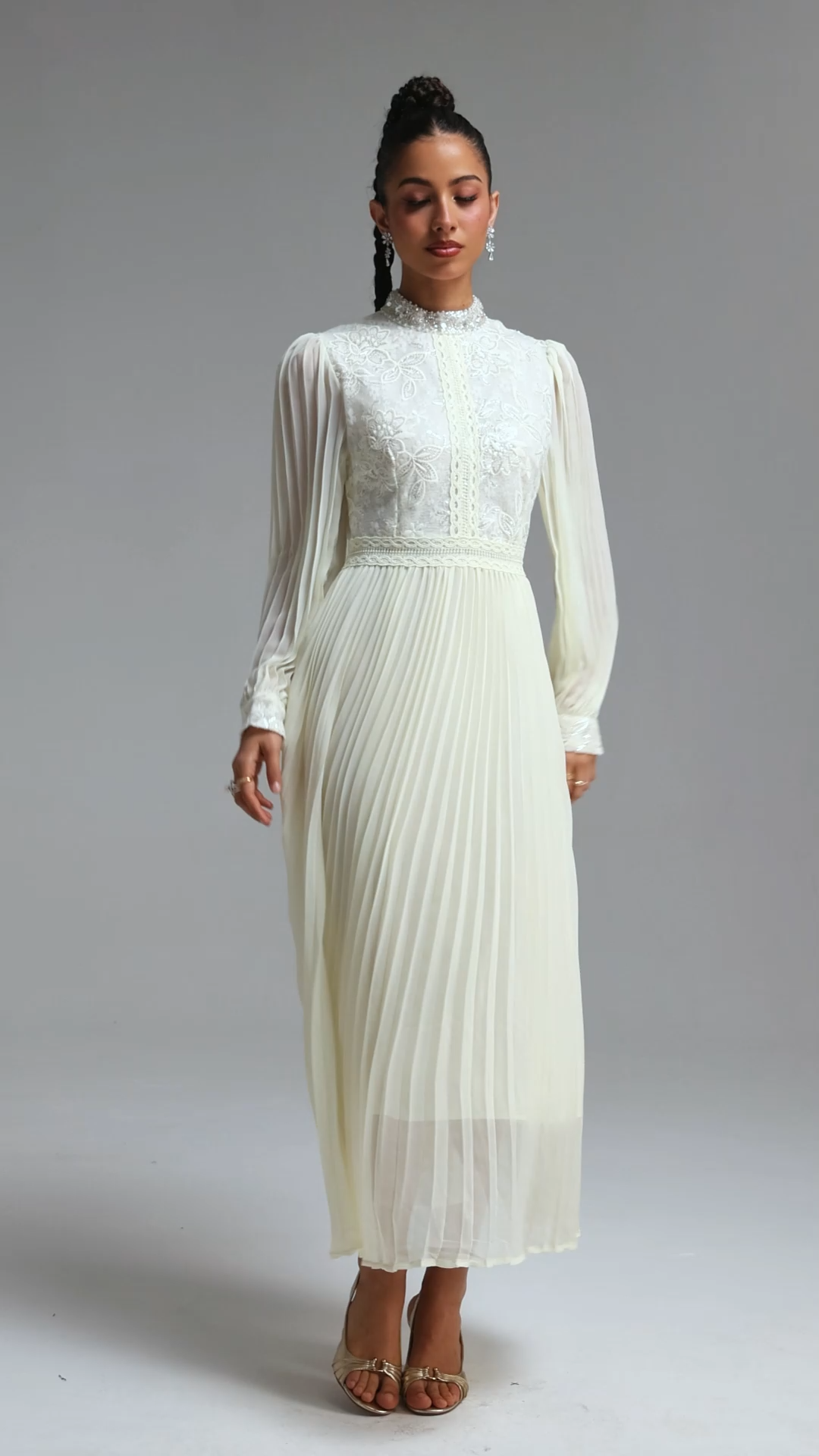 Hunter Romantic Flowy Floral Embroidered Sequin Pleated Chiffon Maxi Dress