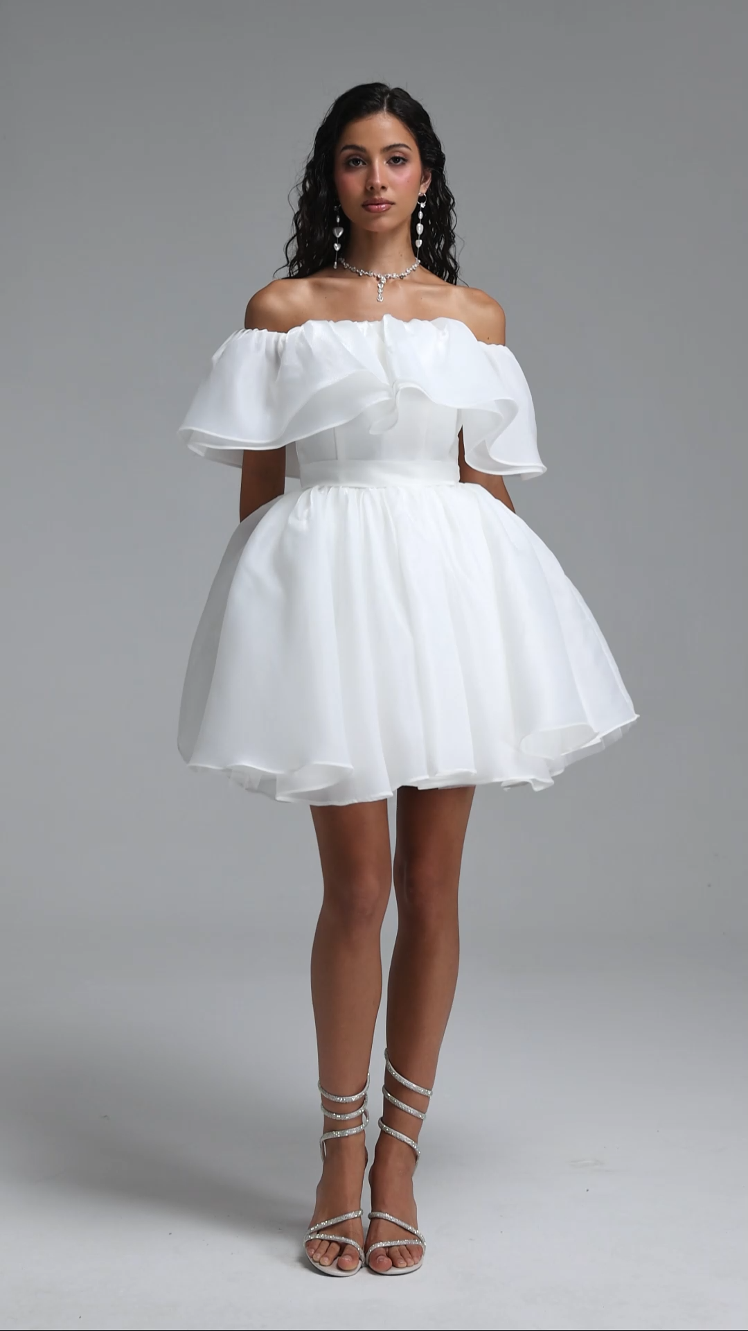 Uercia Elegant Cinched-Waist Ruched Organza Voluminous Mini Dress