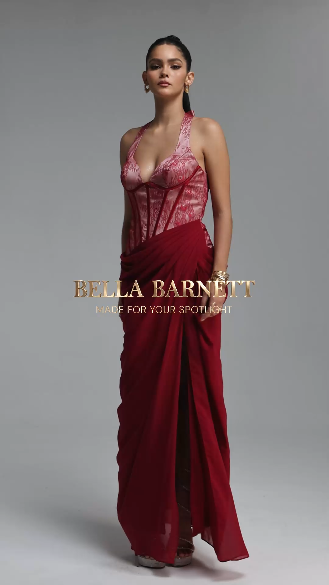 Yuria Classic Halter V Neck Lace Slit Maxi Dress