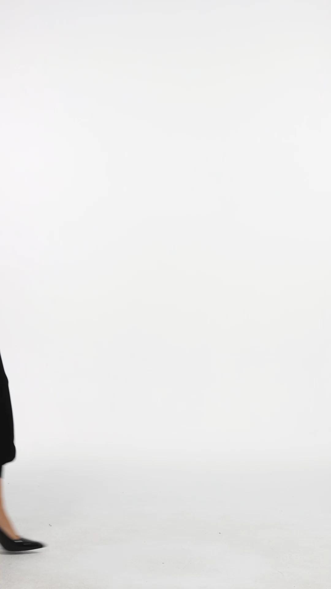 Lydda Elegant Contour Halter Ruched Knit Maxi Dress