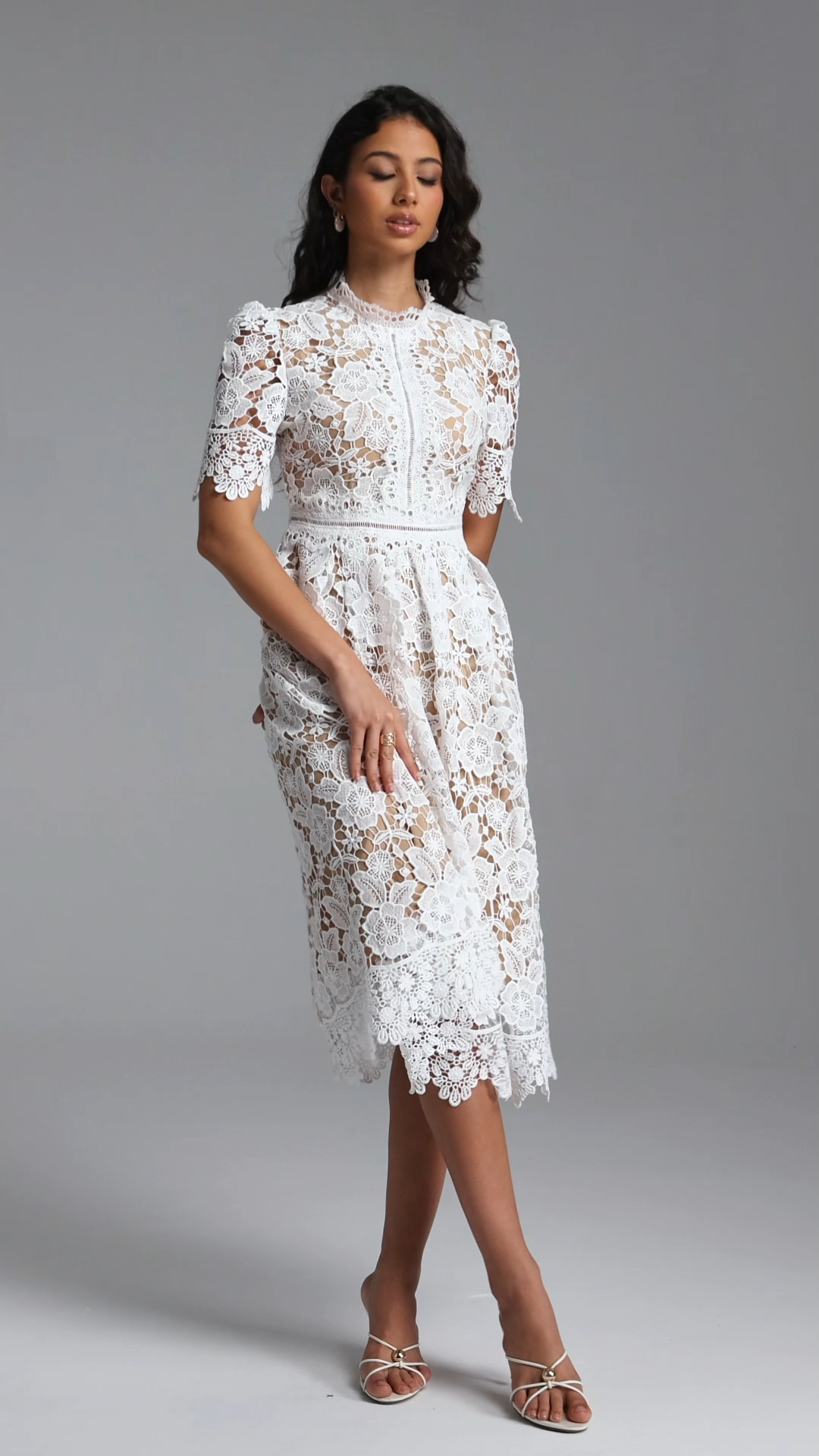 Valema Resort Flowy Short Sleeve Floral Lace Midi Dress