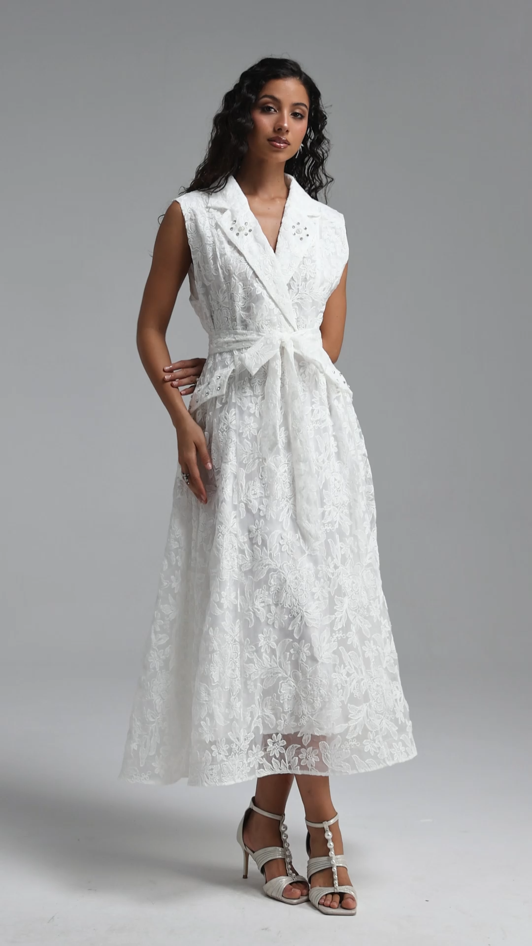 Madge Resort Flowy Sleeveless Floral Woven Maxi Dress