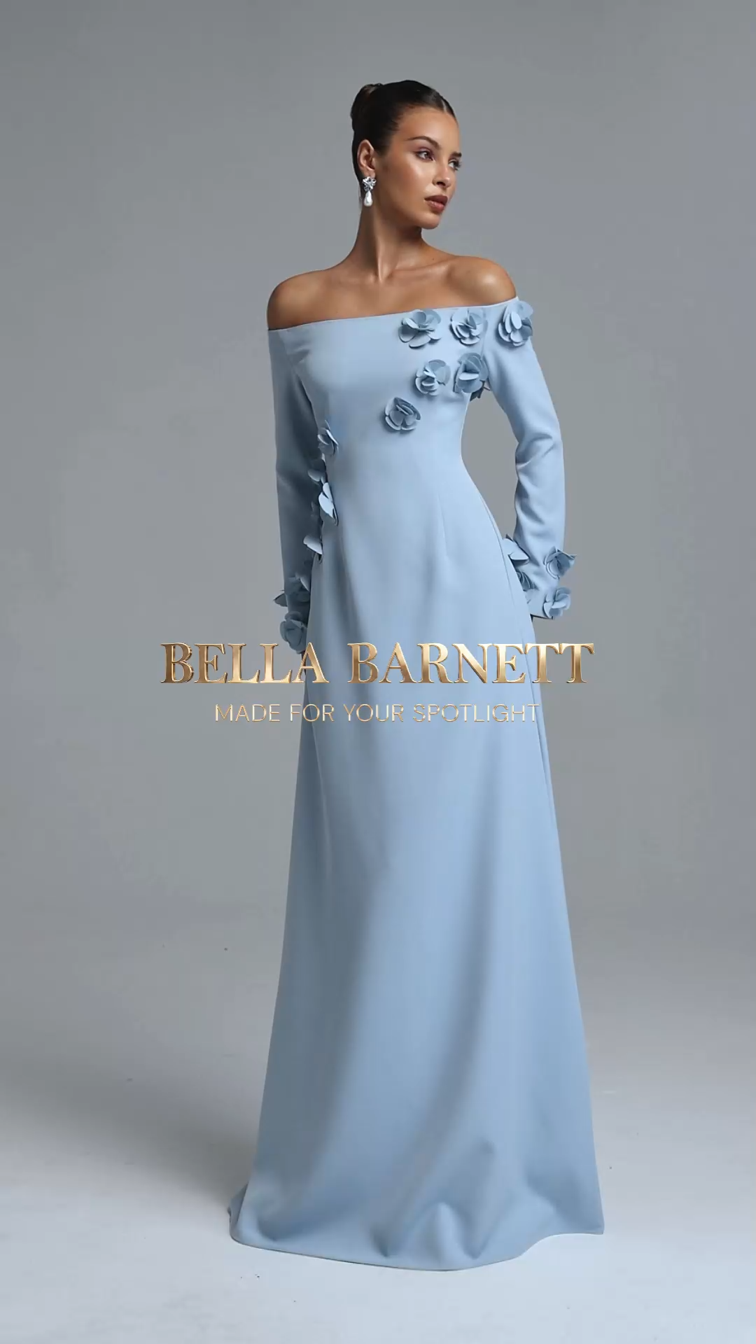 Vivienne Elegant Contour Off Shoulder Long Sleeve Floral Woven Maxi Dress