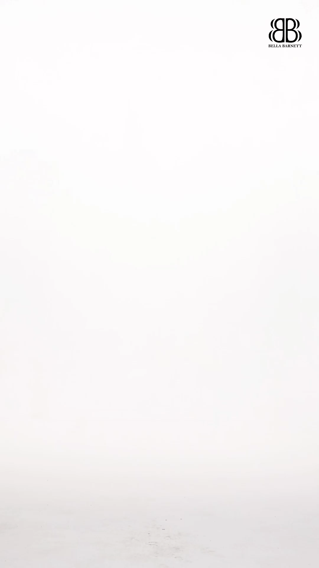 Willa Elegant Contour Long Sleeve Lace Romper