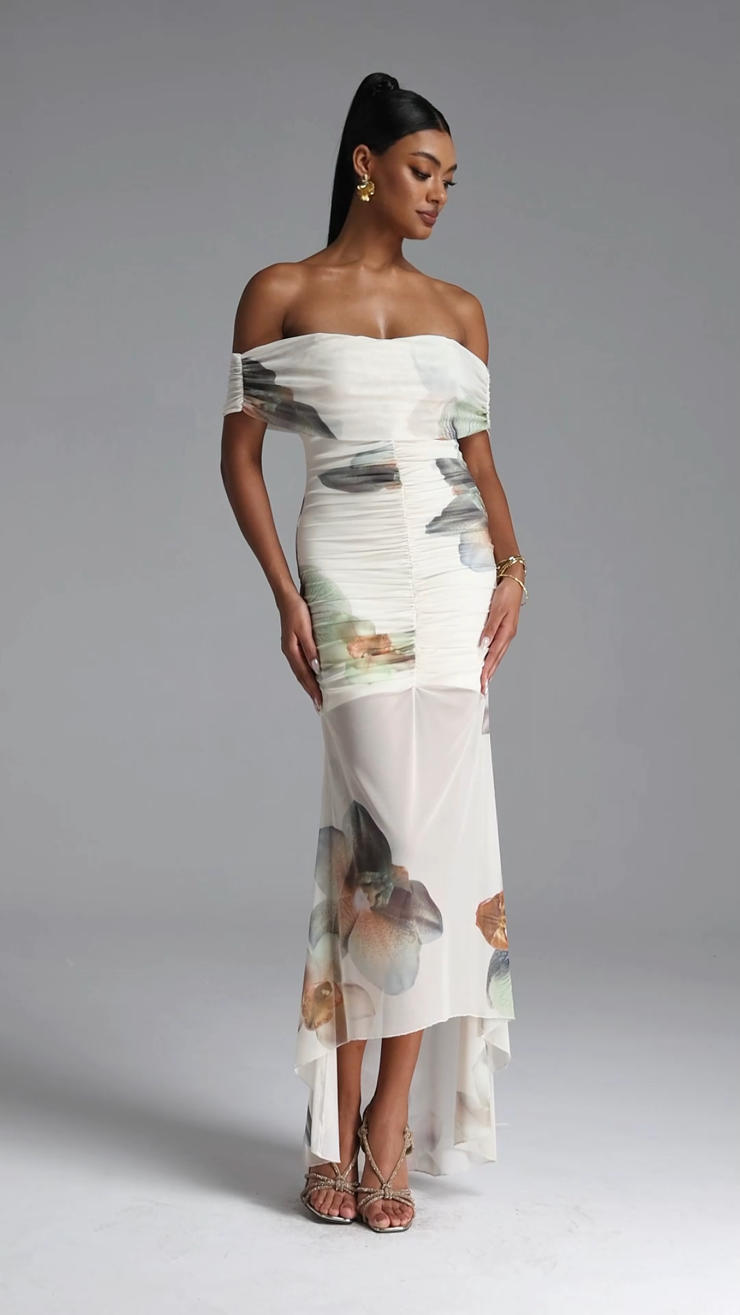 Edmee Elegant Contour Off Shoulder Floral Print Maxi Dress