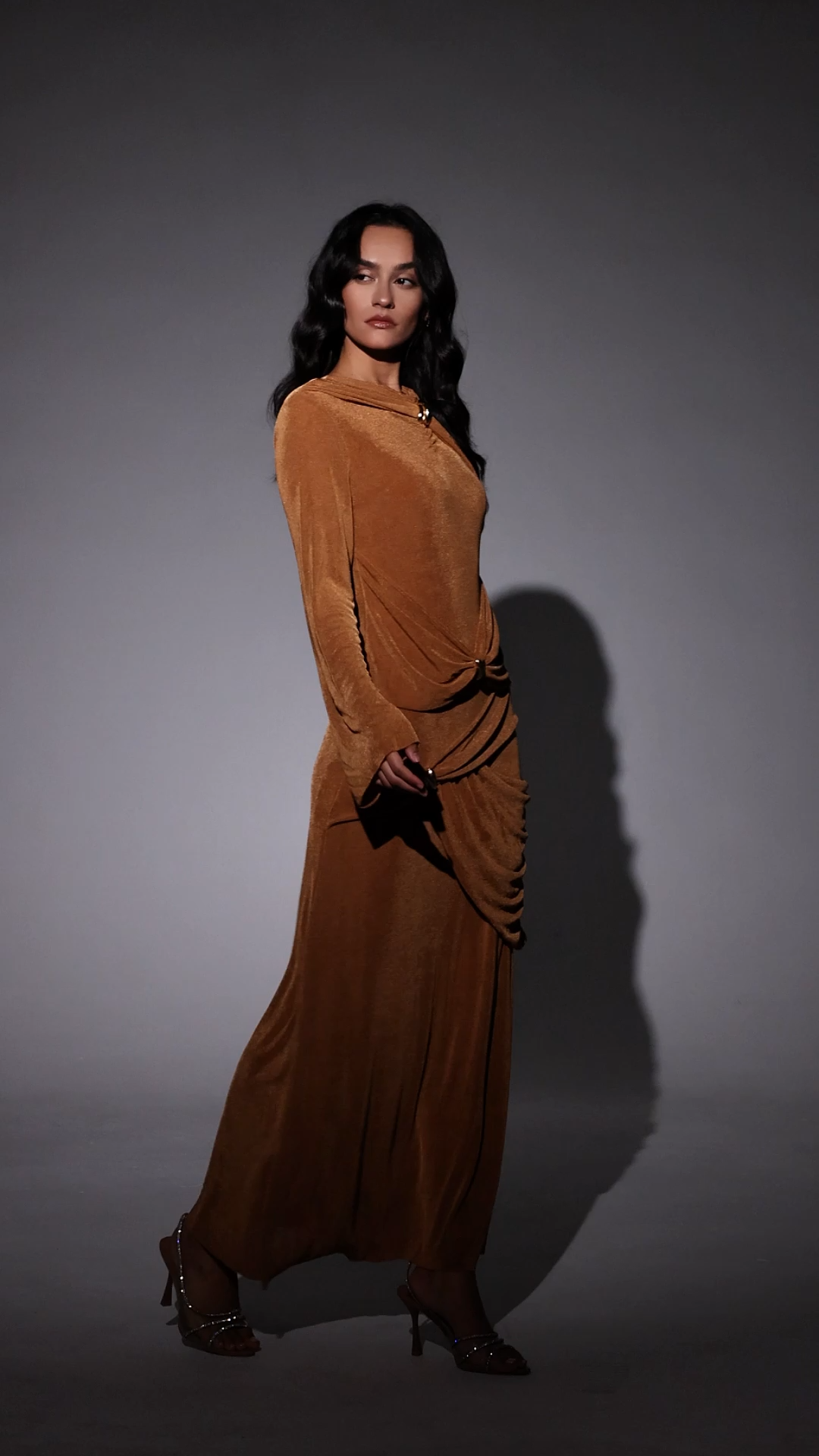 Joclyn Long Sleeves Maxi Dress