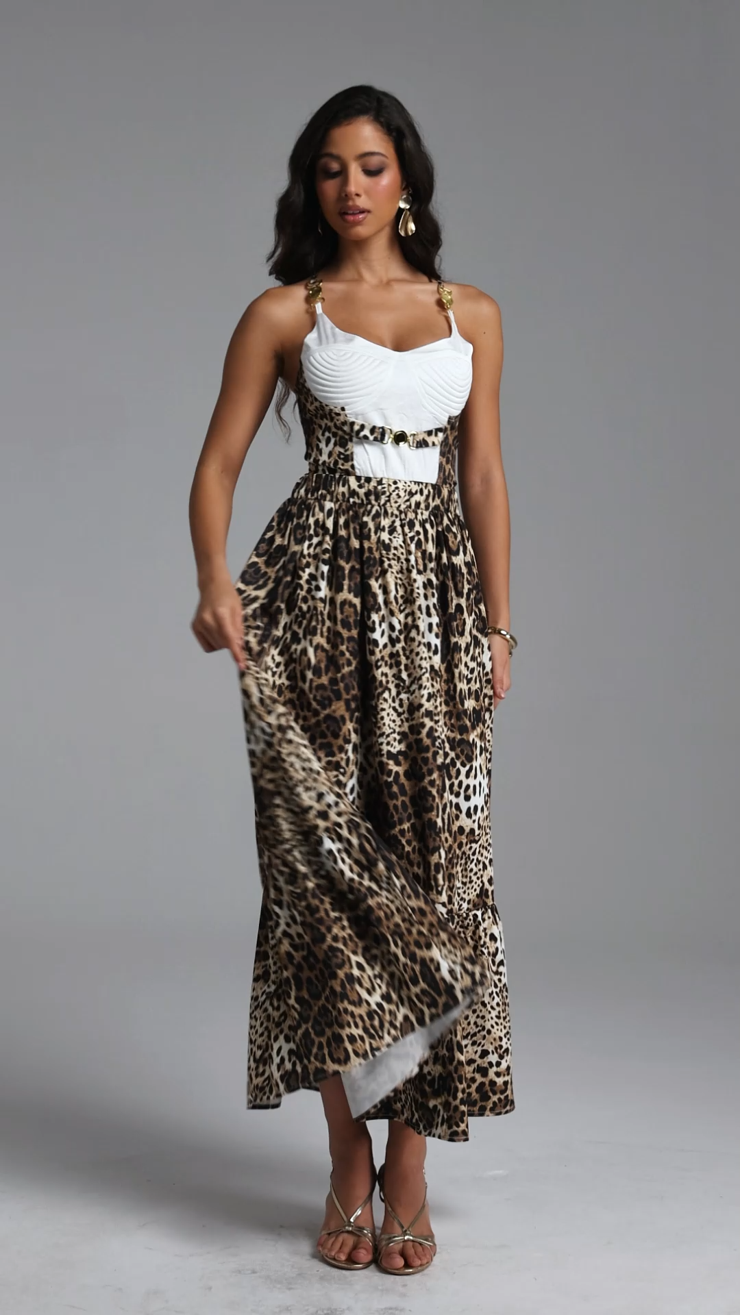 Yuria Resort Flowy Sleeveless Leopard Print Woven Maxi Dress