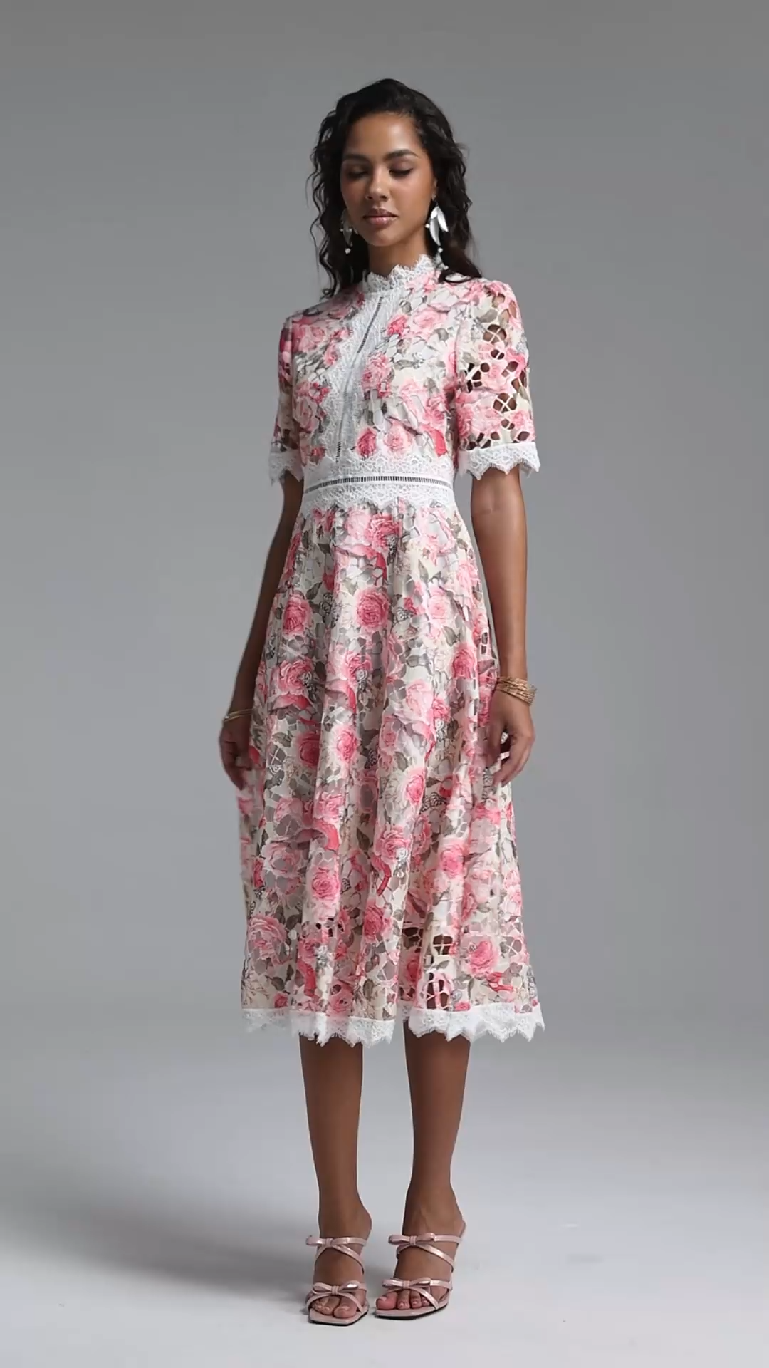 Perly Classic Cinched Short Sleeve Floral Print Lace Midi Dress