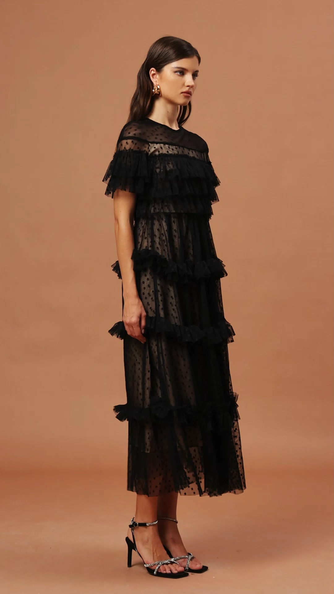 Emmeline Round Neck Short Sleeves Dot Printed Maxi Dress