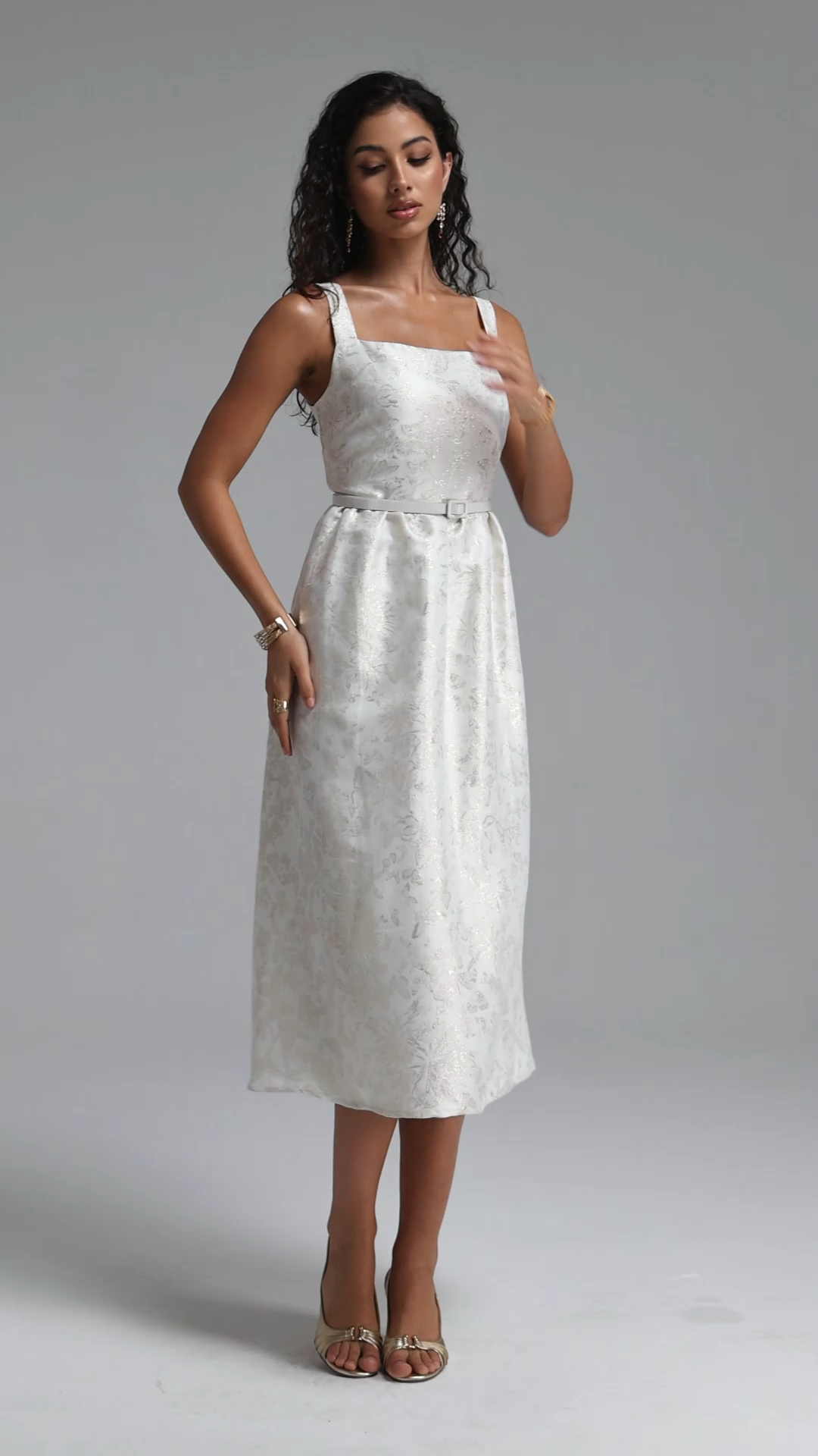 Xava Vintage Floral Jacquard Square Neck Strap Midi Dress