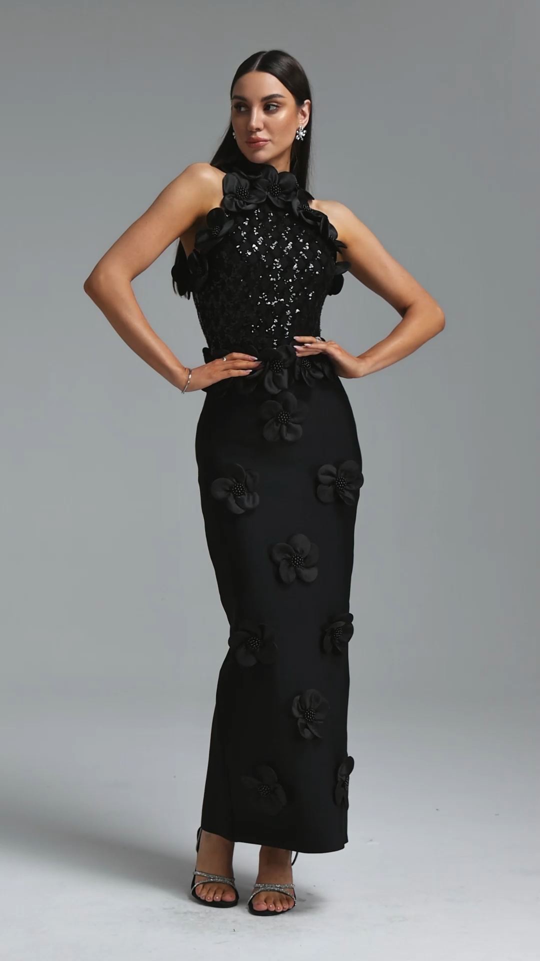 Giela Oria Glamorous Contour Pearl Floral Bandage Black Maxi Dress