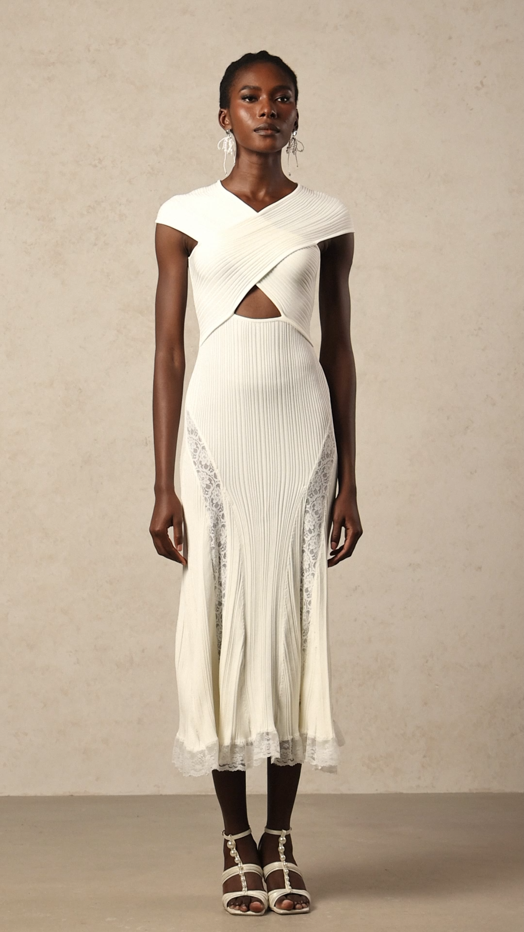 Rcia Sleeveless Lace Hollow Out Bandage Midi Dress