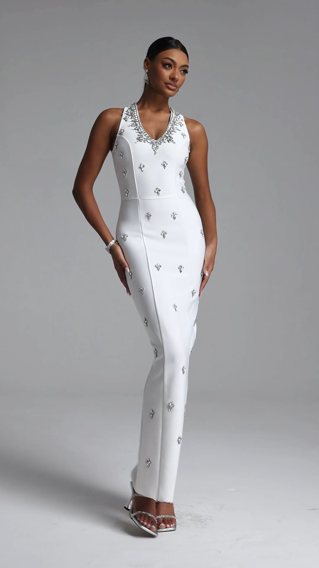 Ibbie Glamorous Contour Halter V Neck Rhinestone Bandage Maxi Dress