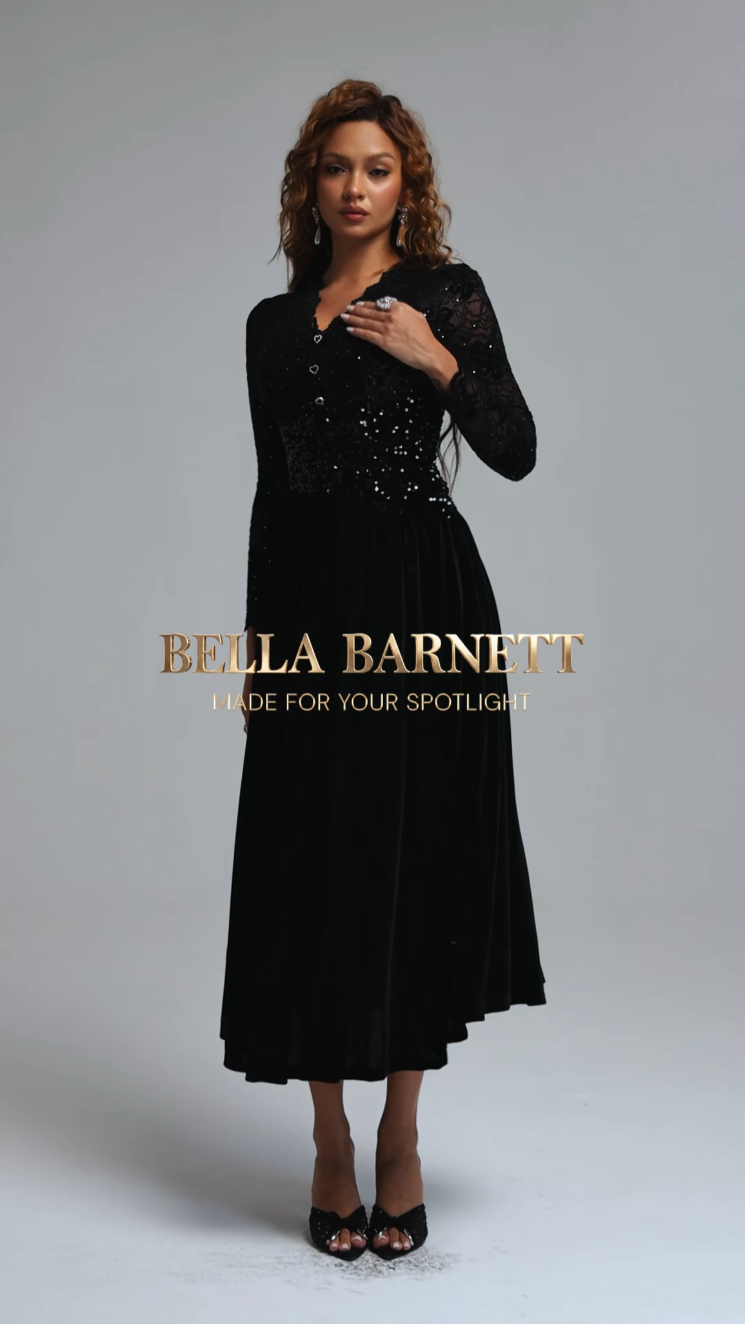 Matne Vintage Contour V-Neck Long Sleeve Floral Lace Spliced Sequin Velvet Maxi Dress