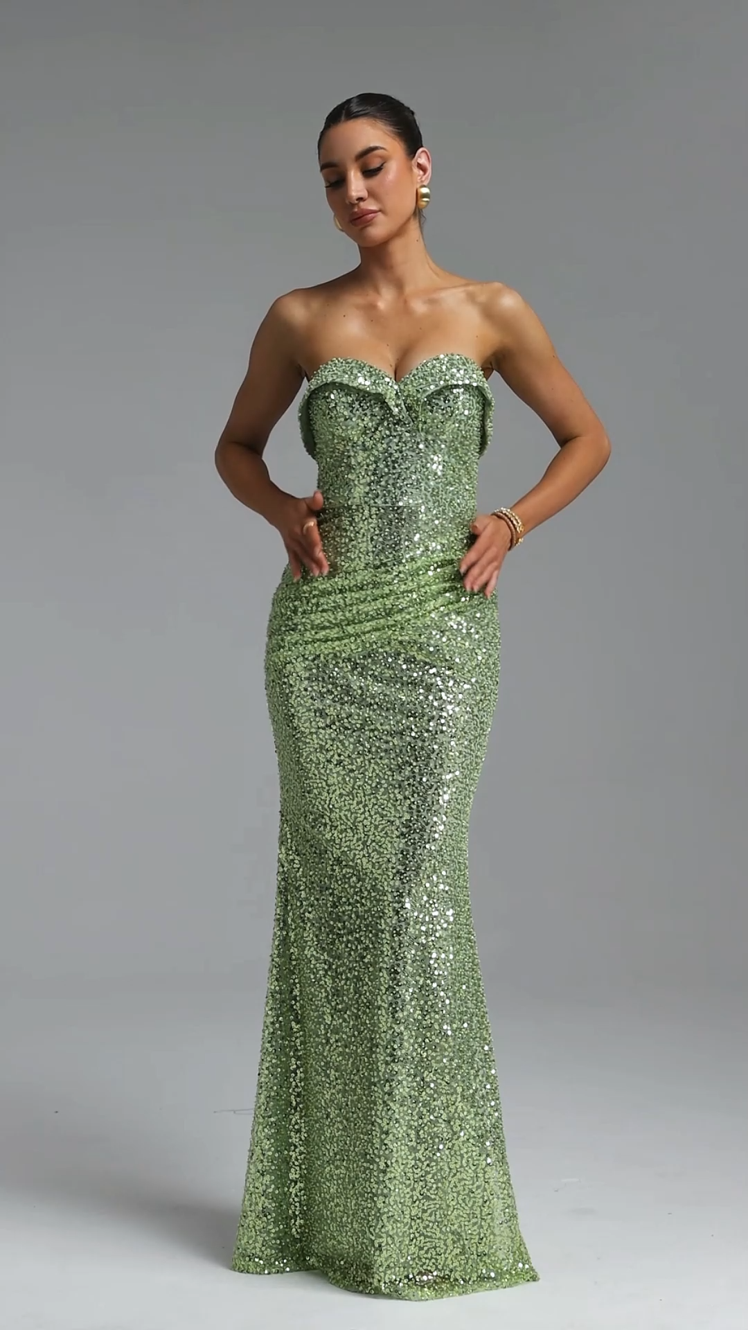 Elegant Waist-Cinching Strapless Heart Neck Ruched Sequin Mermaid Maxi Evening Dress