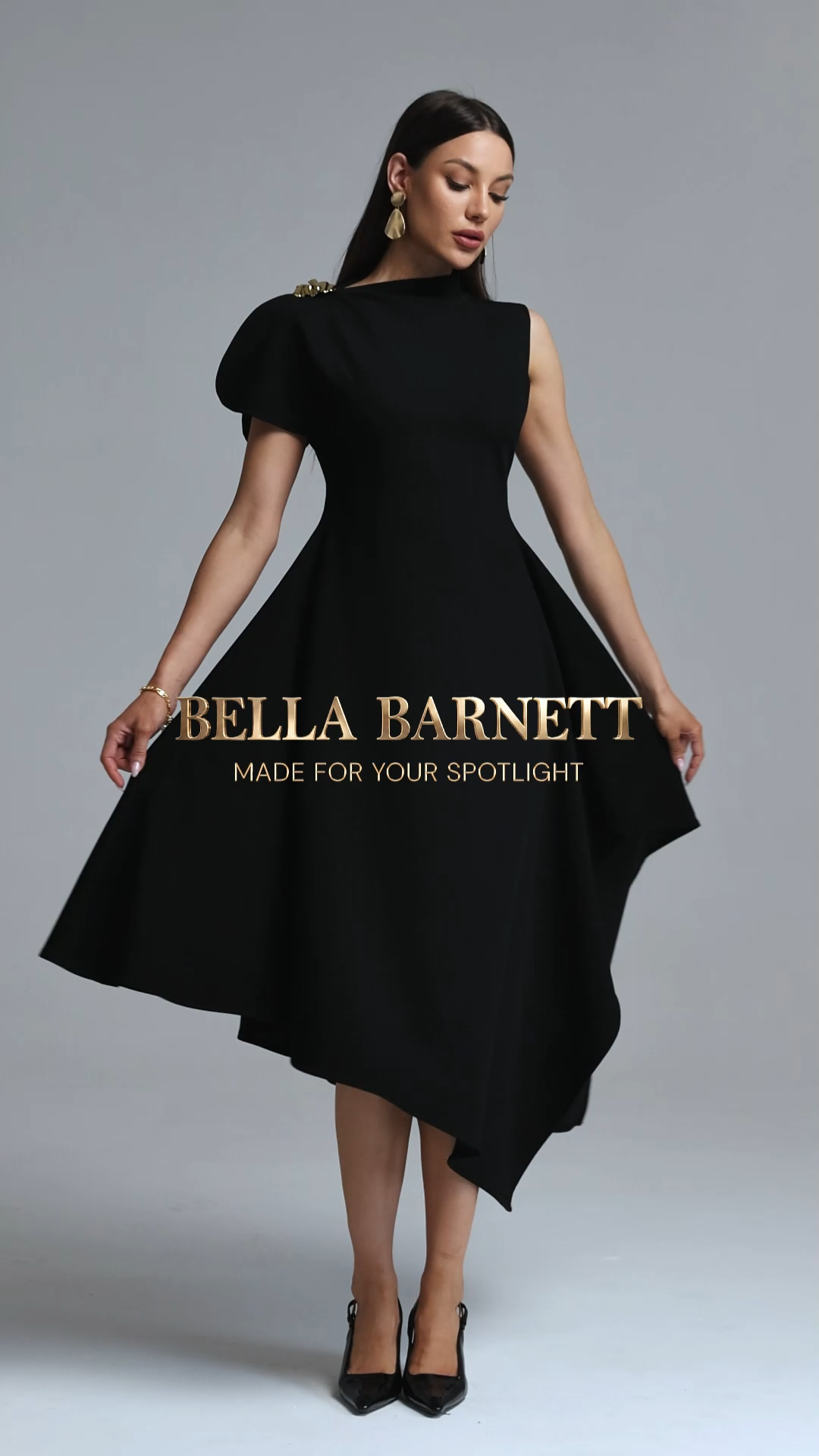 Weren Elegant Contour High Neck Asymmetric Black Maxi Dress