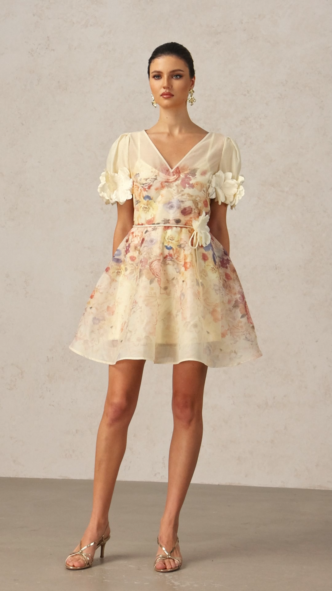 Xezey V-Neck Short Sleeves Flowers Printed Mini Dress