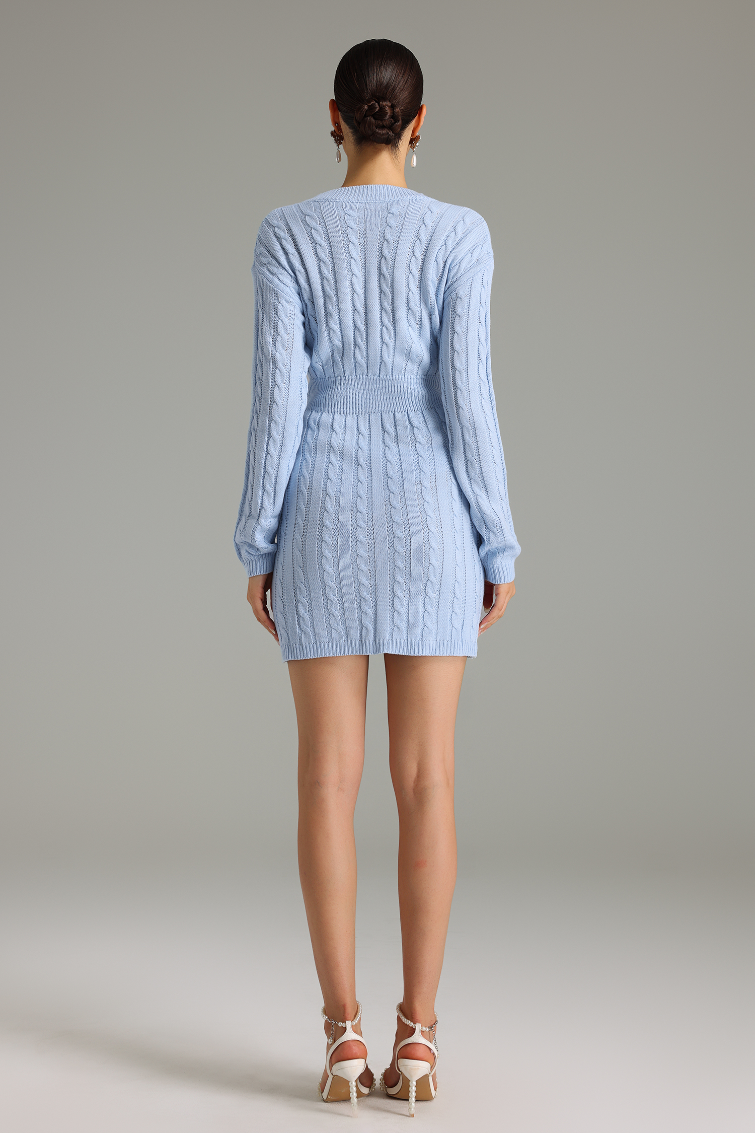 Donna V-Neck Knitted Mini Dress