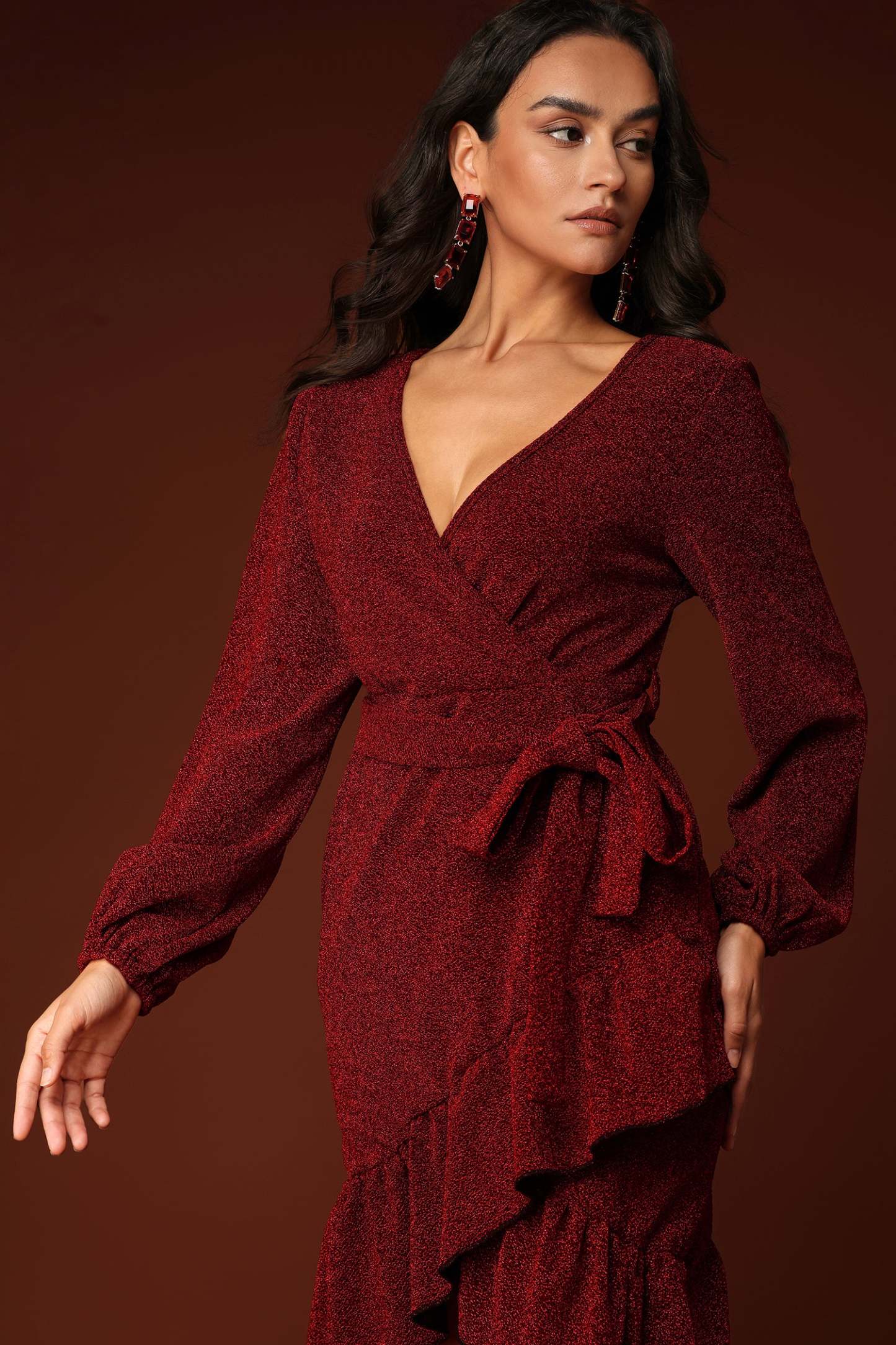 Joy V-neck Long Sleeves Maxi Dress
