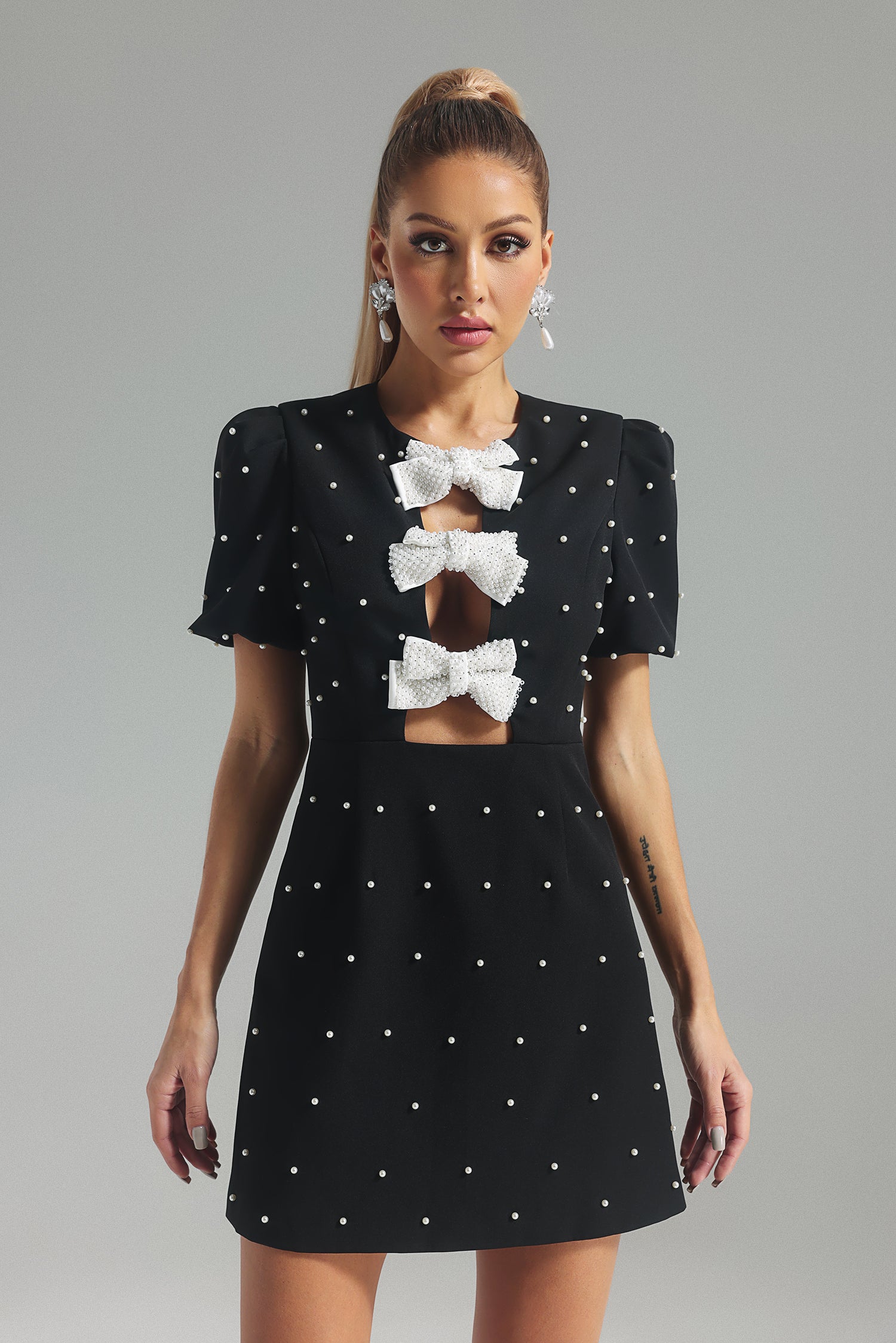 Karolina Pearl Bow knot Mini Dress
