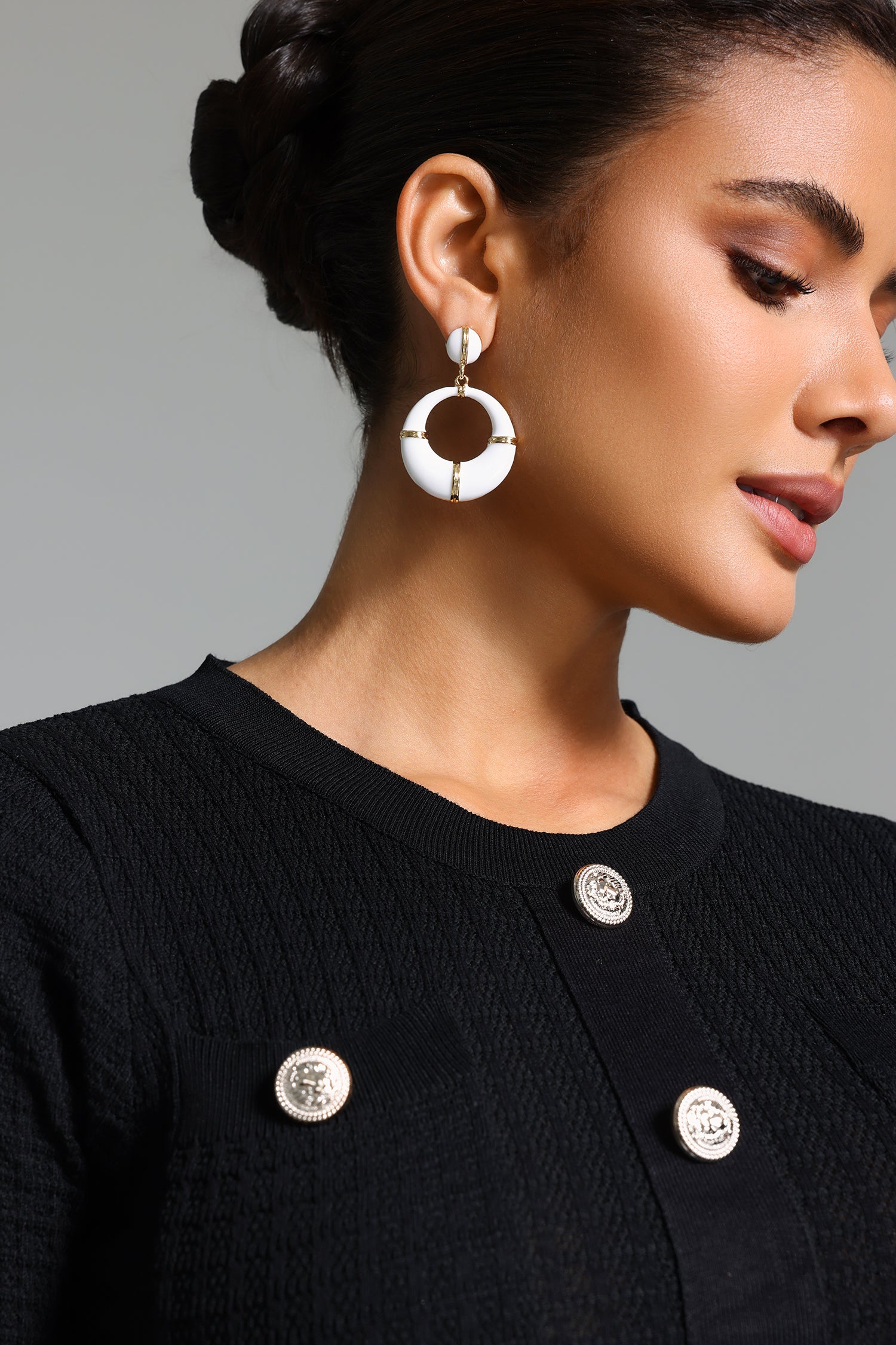 Ogaka Metallic Circle Earrings