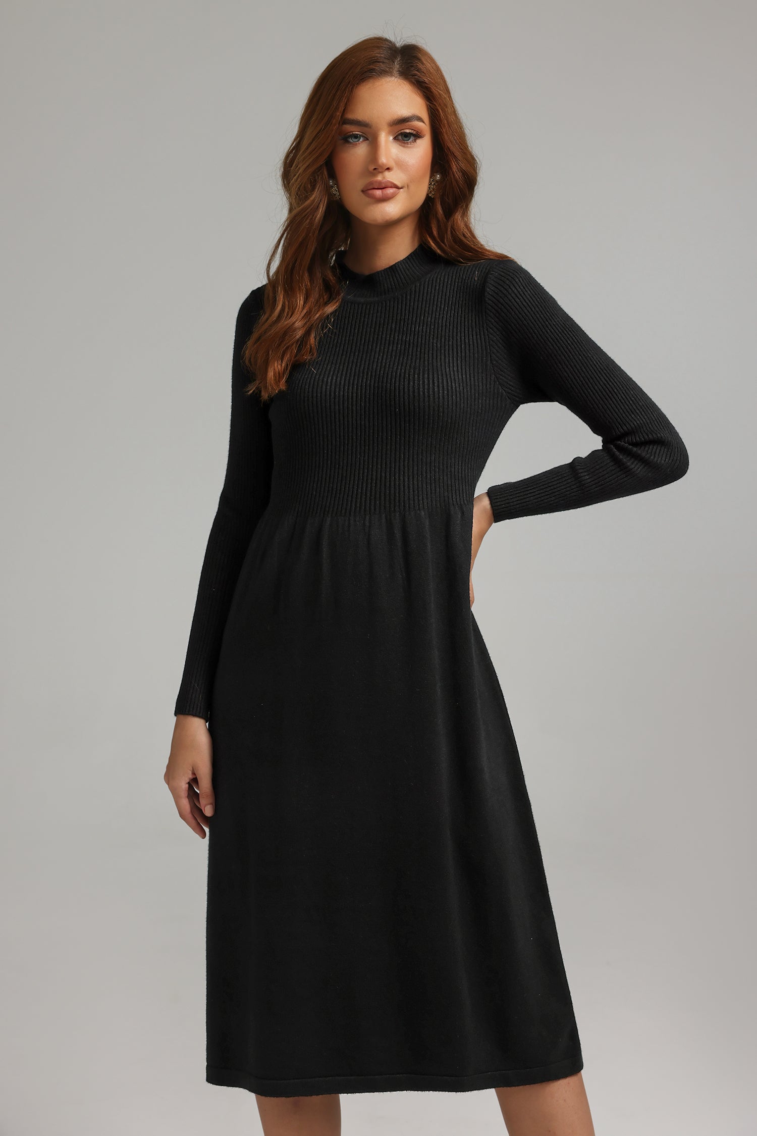 Olive Long-Sleeves Knitted Midi Dress