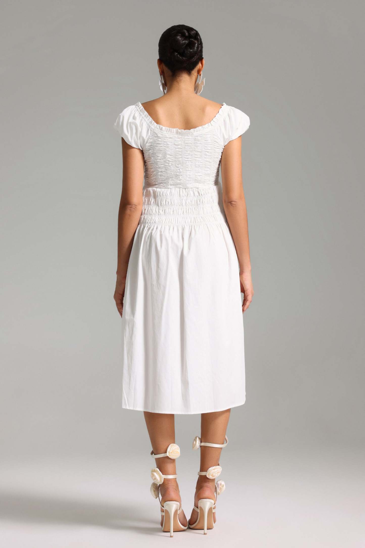 Quinn Puff Sleeves Midi Dress